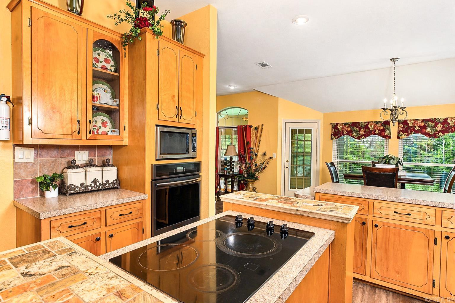 MARIA PLACE - Residential