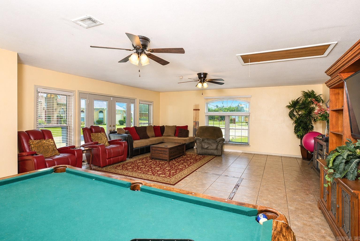 MARIA PLACE - Residential