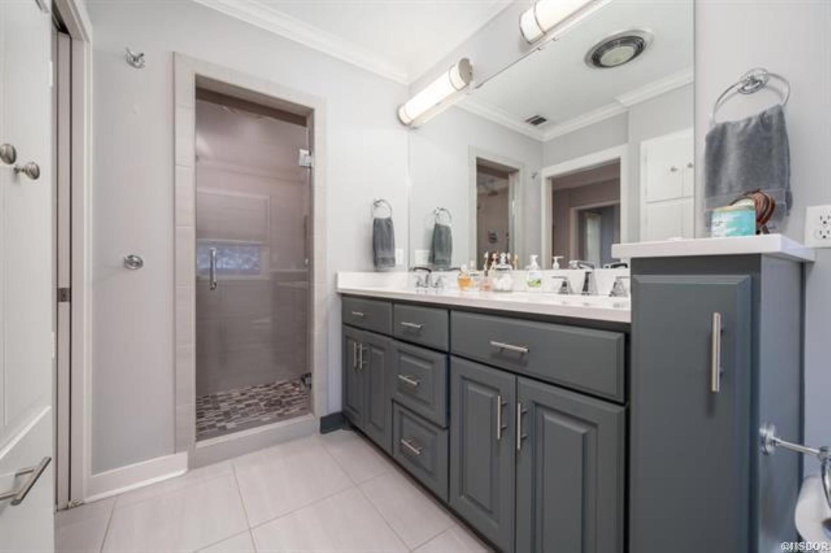 TRIVISTA - Residential