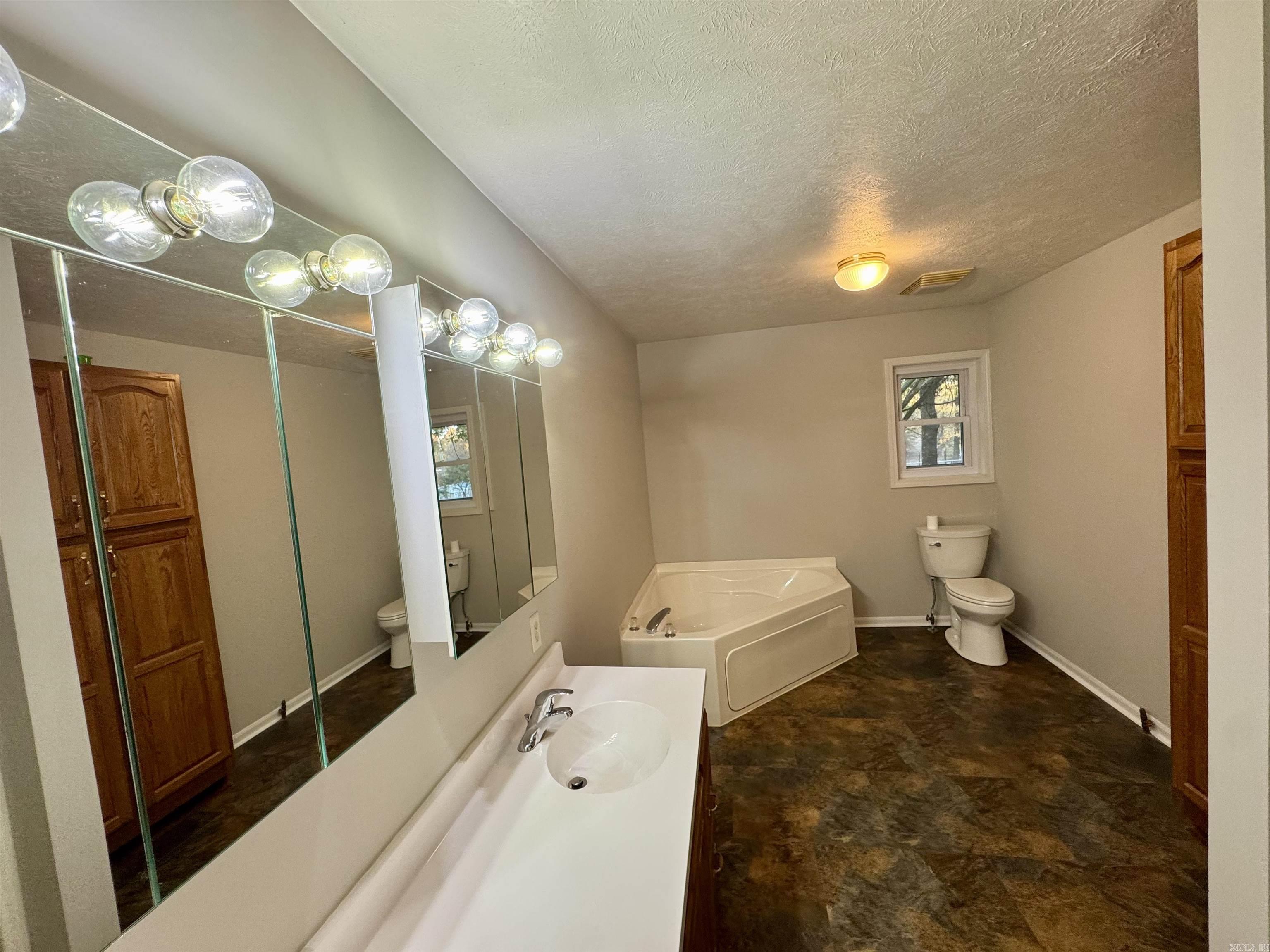 ASCOT AT SARDIS - Residential