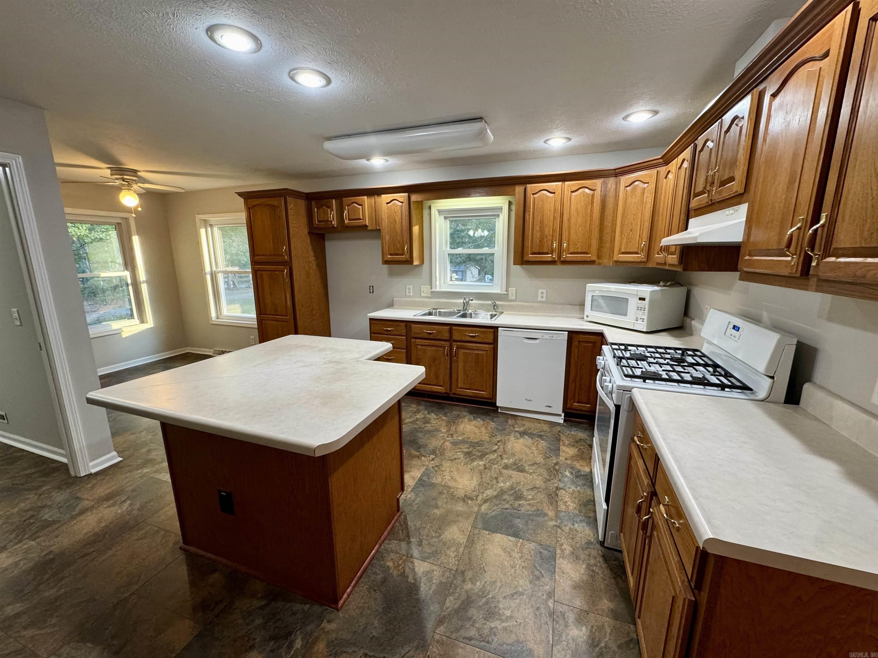 ASCOT AT SARDIS - Residential