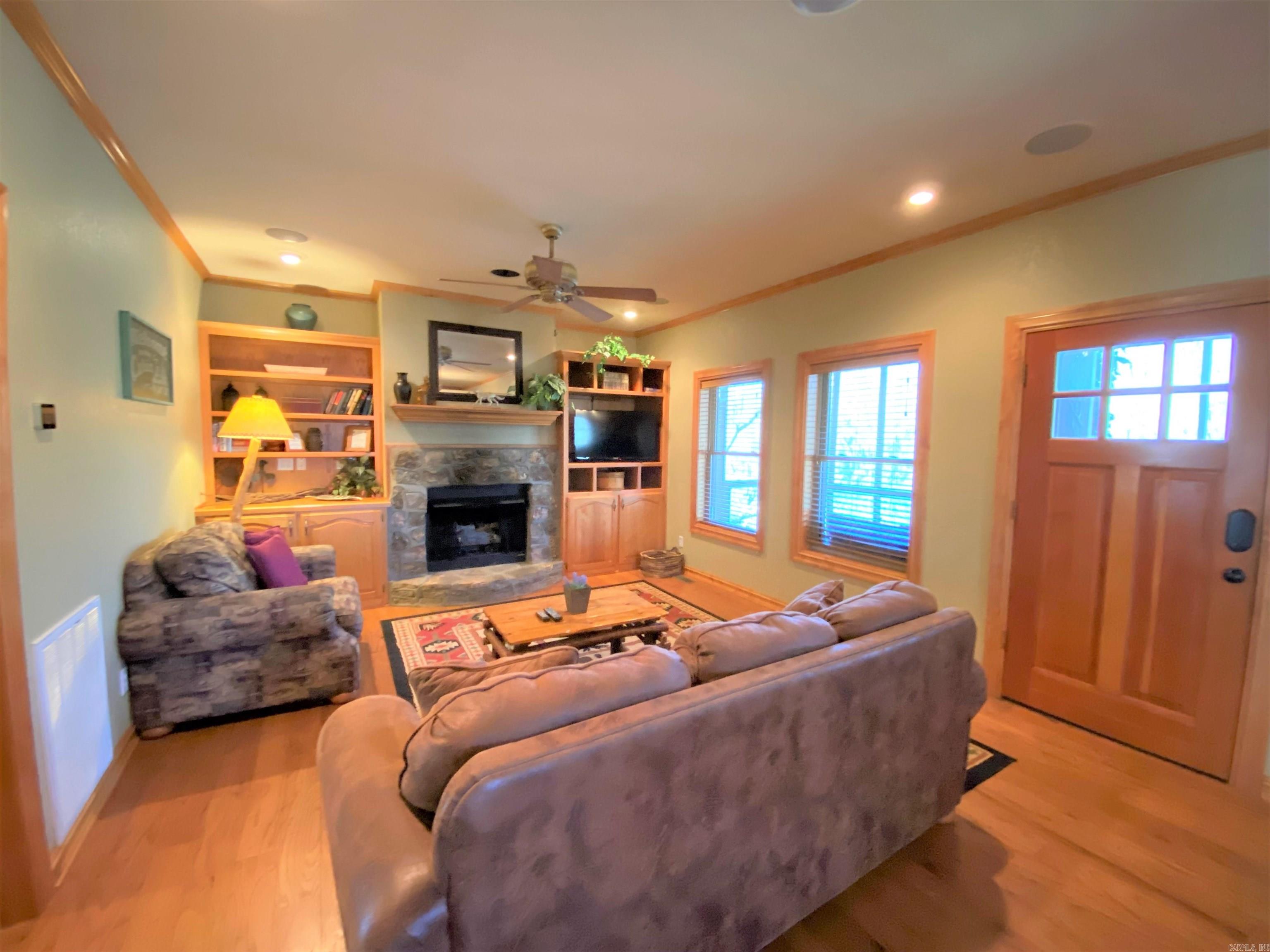 LOBO LANDING RESORT - Residential