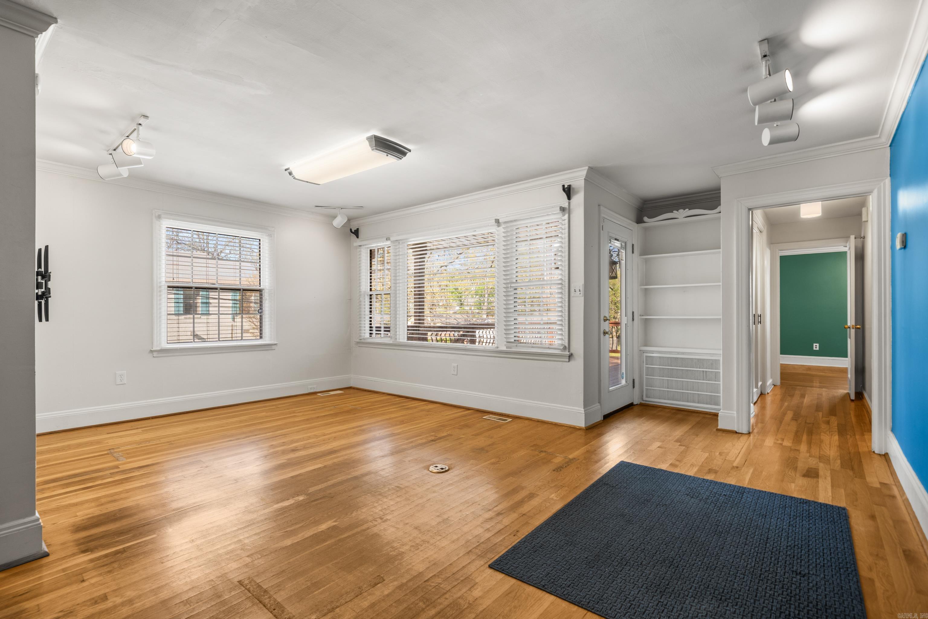 Lincoln Park - Residential