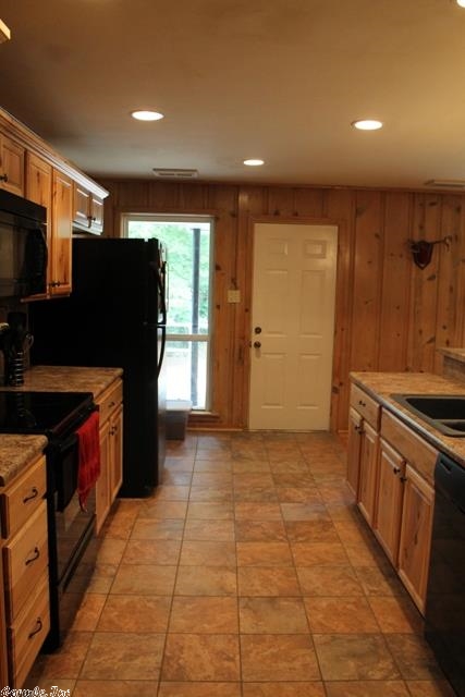 ABRAHAM J T - Residential