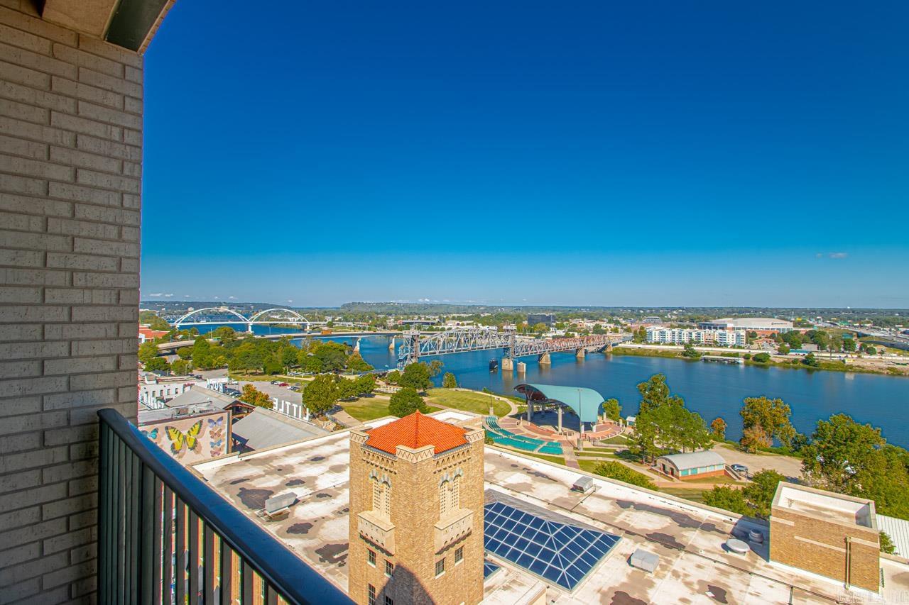 CLINTON & SHERMAN HPR - Residential