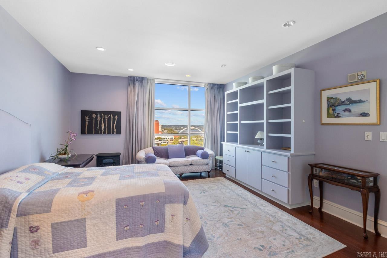 CLINTON & SHERMAN HPR - Residential