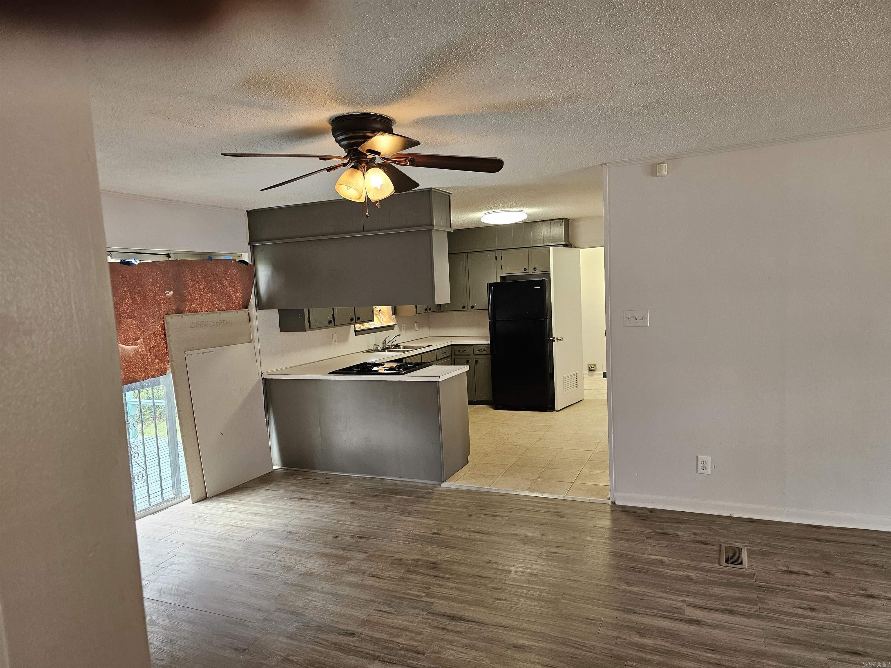 Twin Lakes - Residential