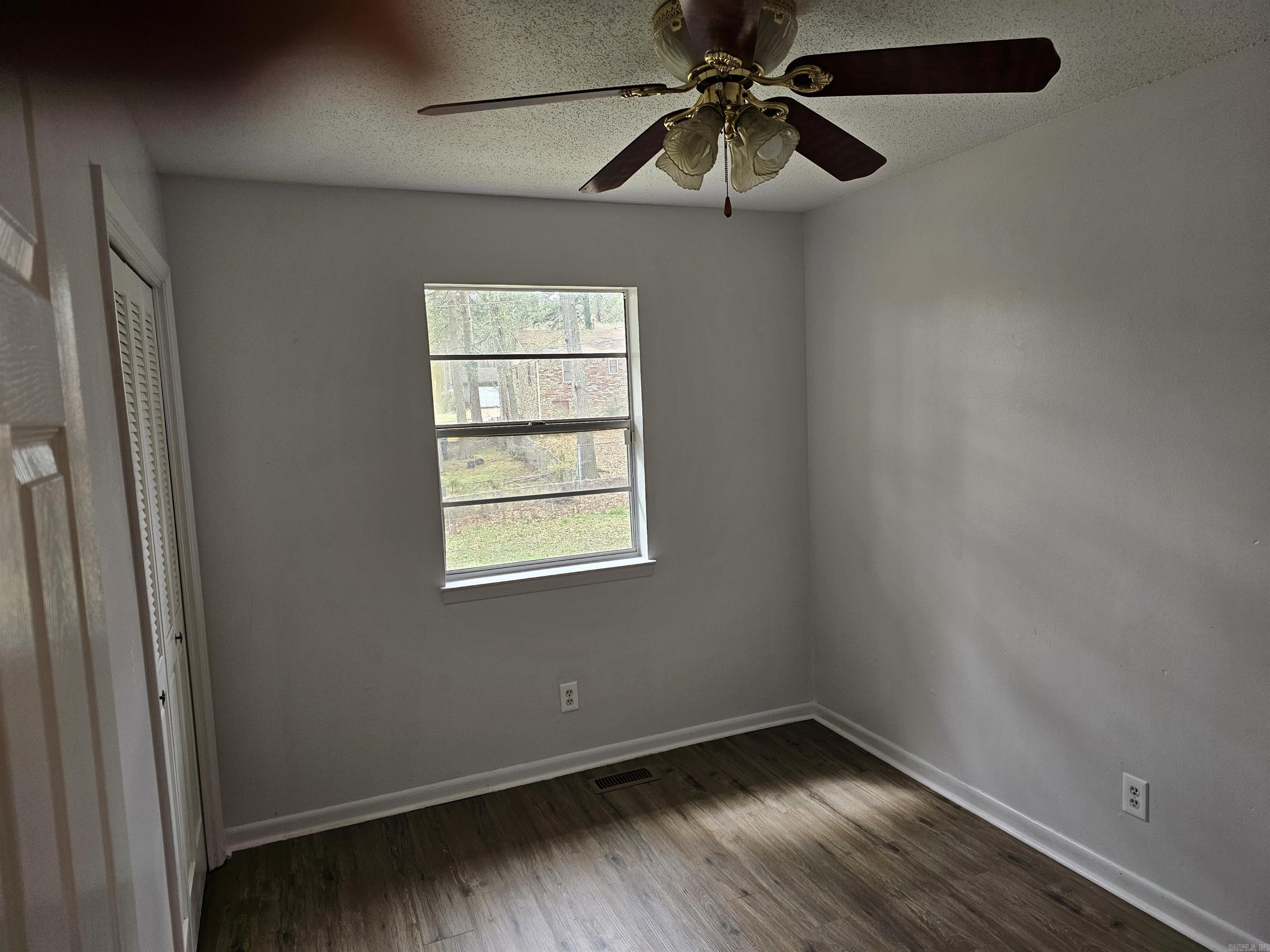 Twin Lakes - Residential