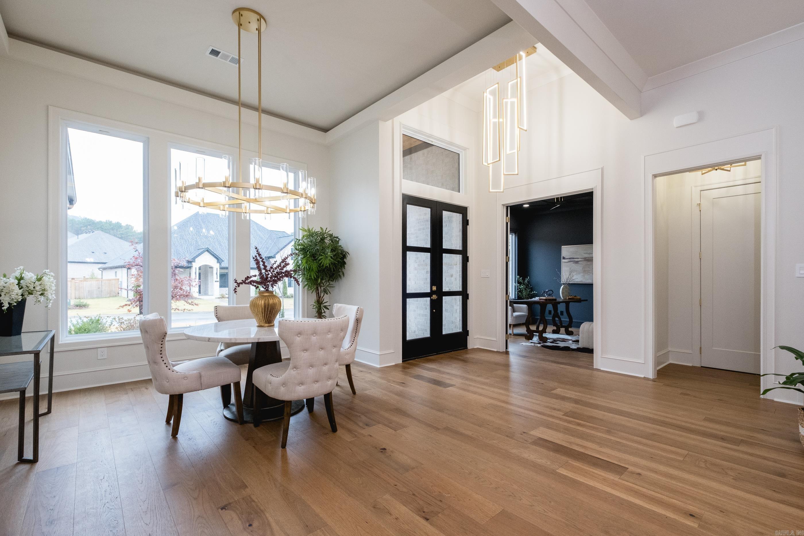 CHENAL VALLEY ABINGTON COURT - Residential