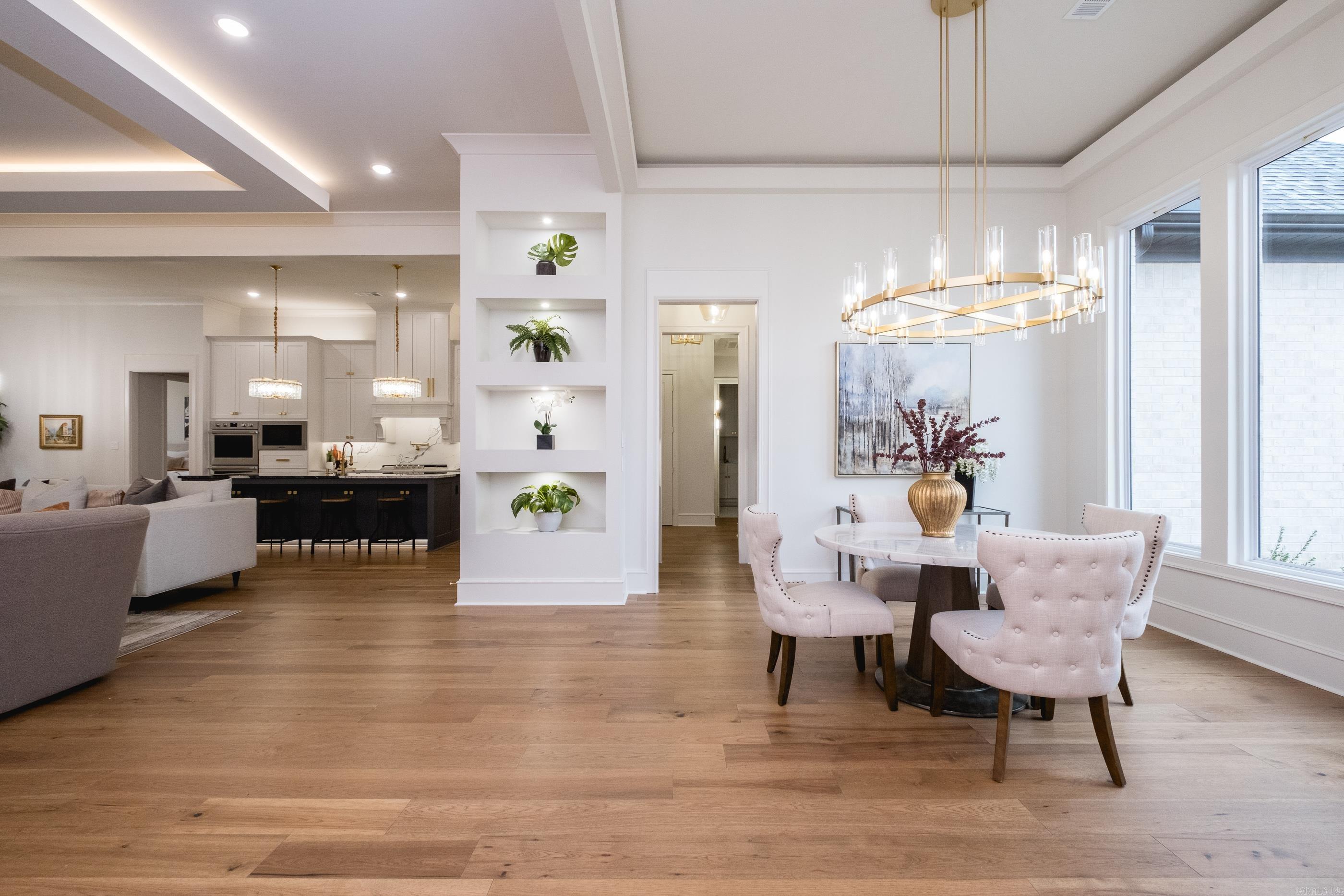 CHENAL VALLEY ABINGTON COURT - Residential