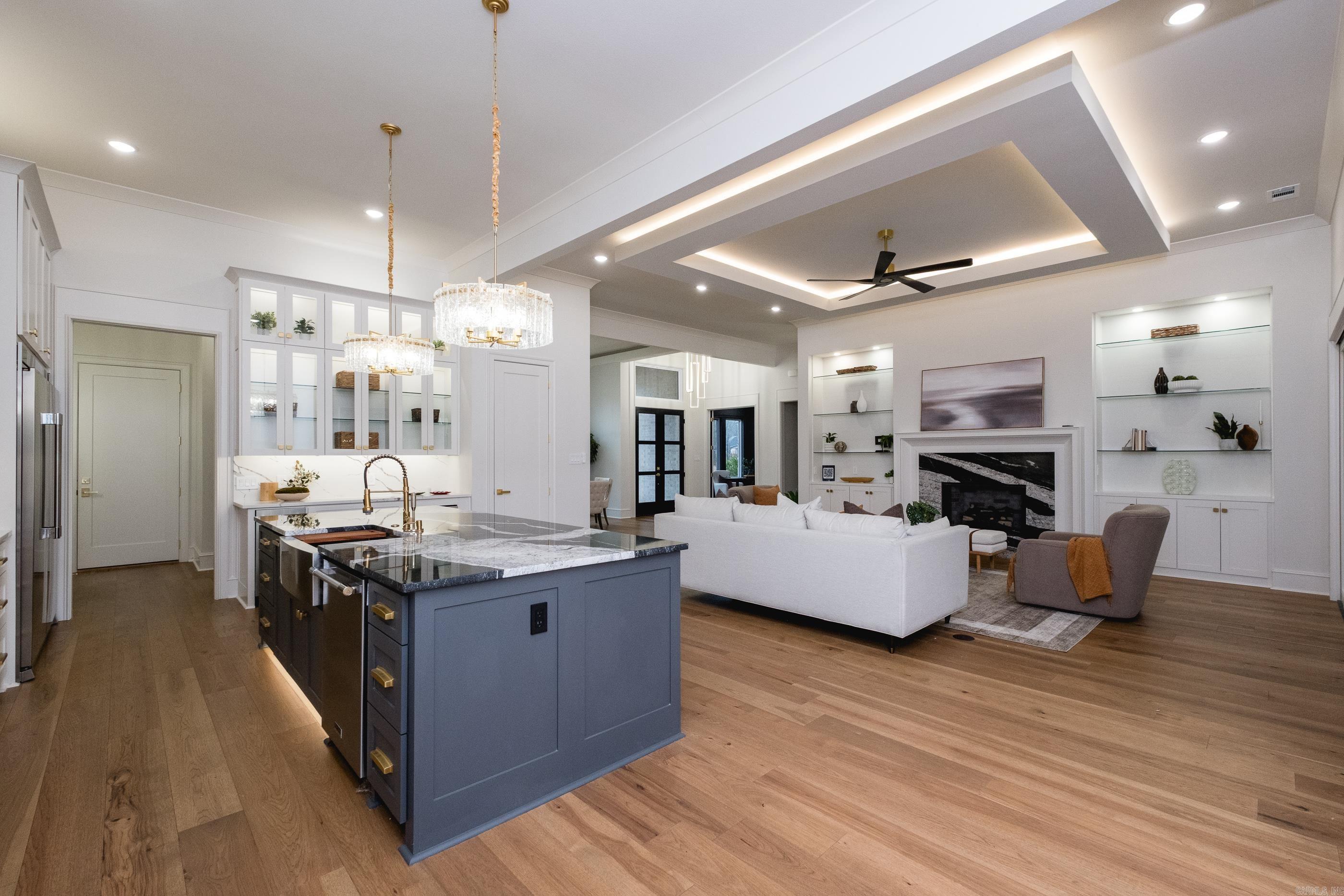 CHENAL VALLEY ABINGTON COURT - Residential