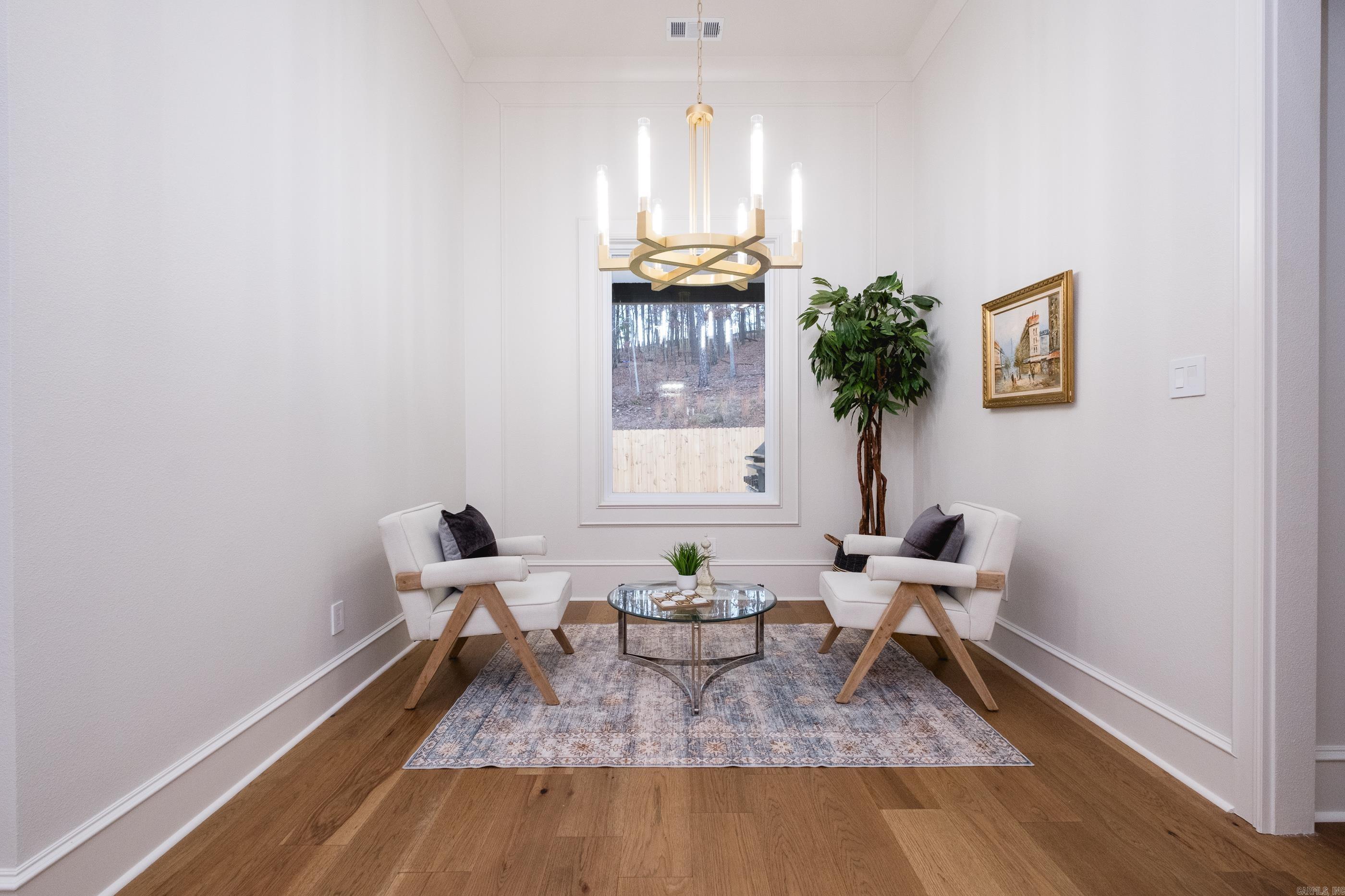 CHENAL VALLEY ABINGTON COURT - Residential