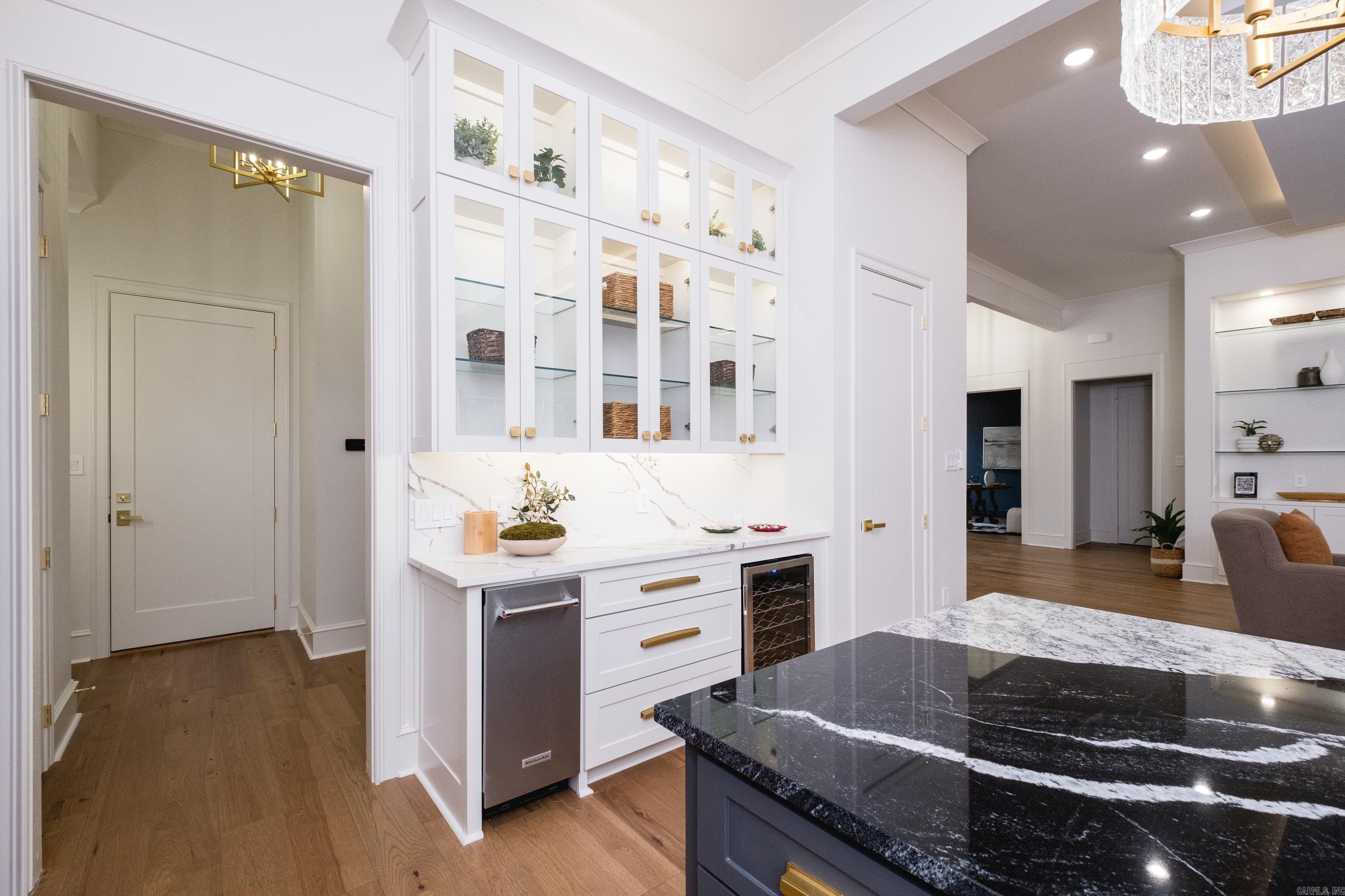 CHENAL VALLEY ABINGTON COURT - Residential