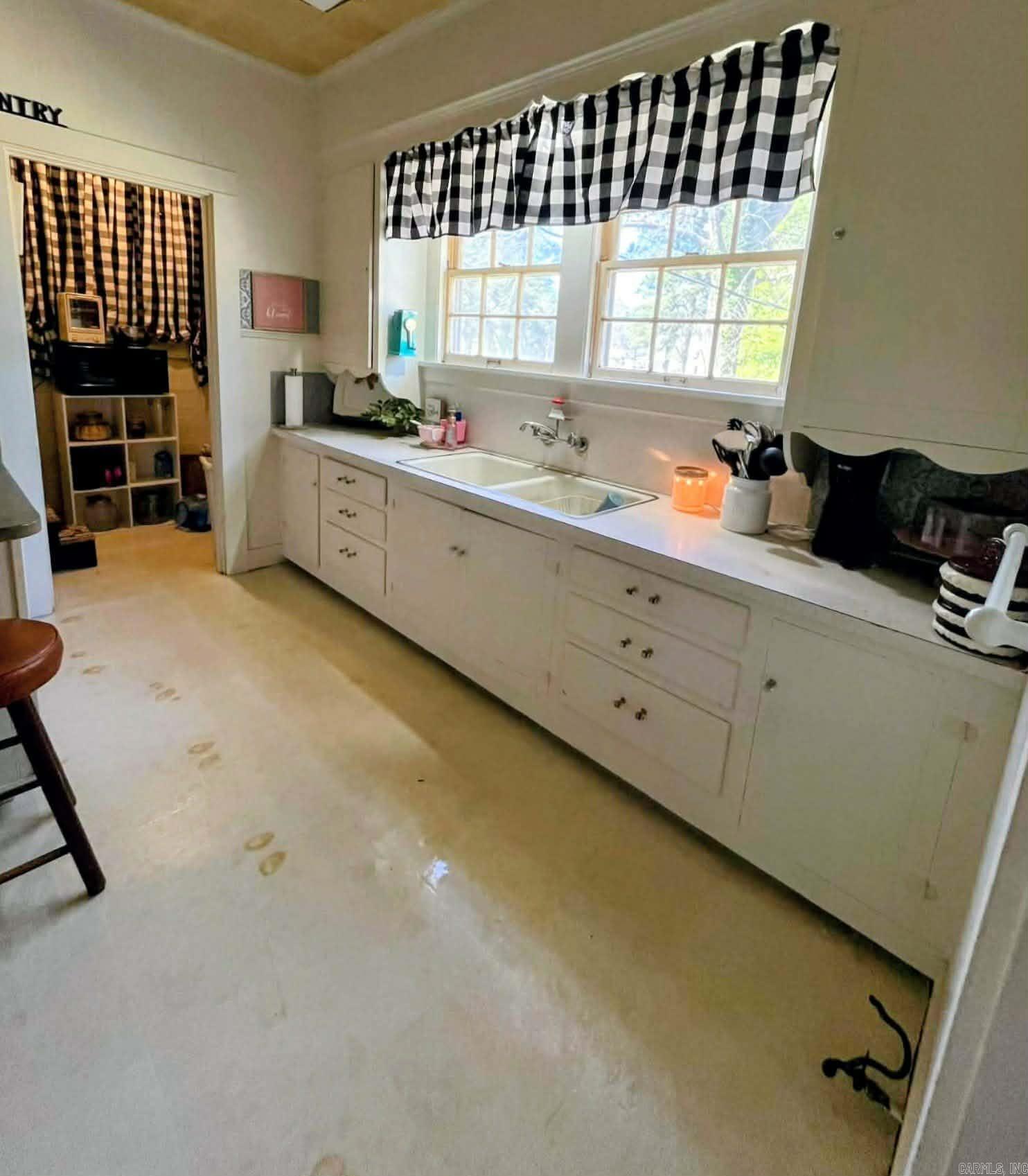 C C FINCHER - Residential