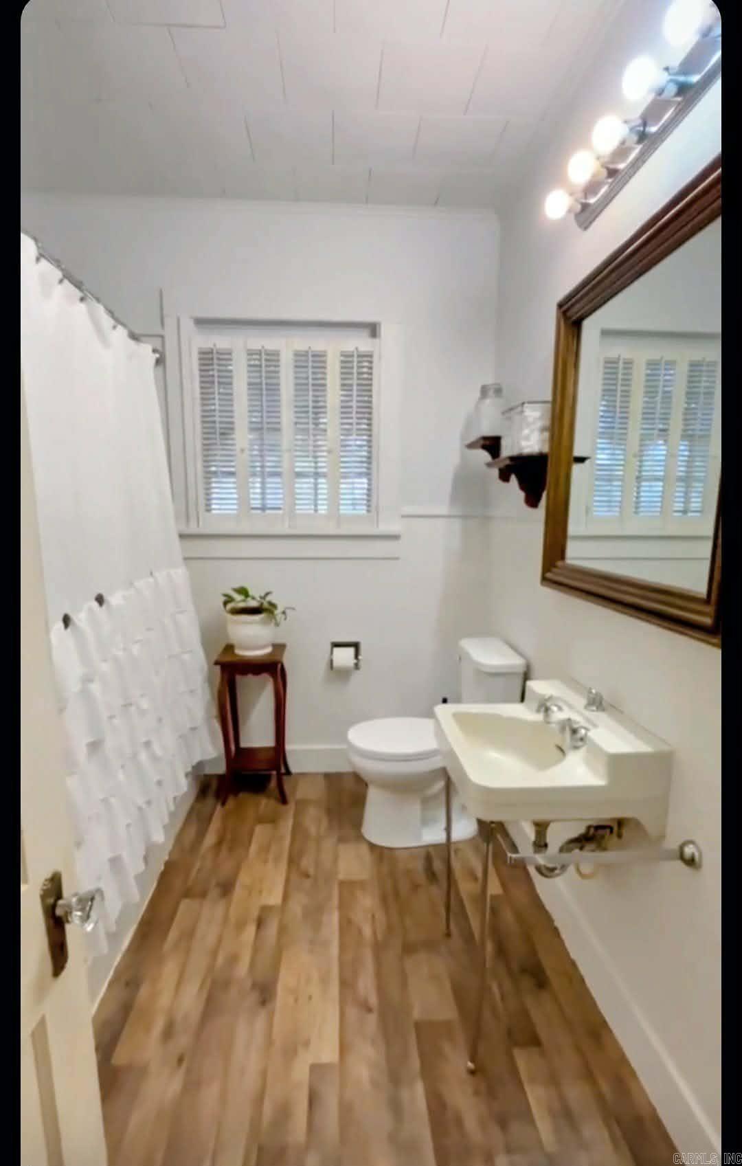 C C FINCHER - Residential