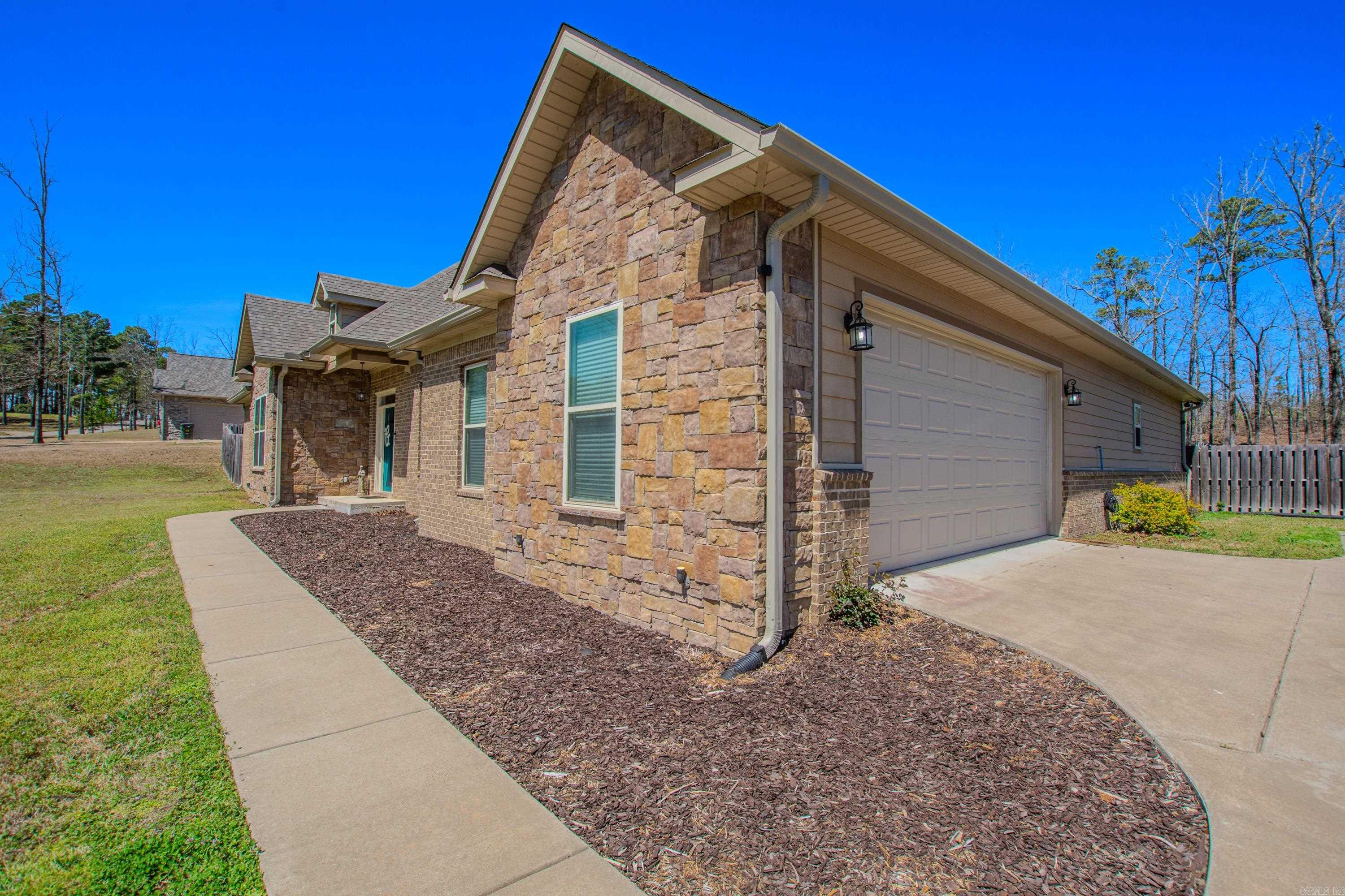 ROCK CREEK RIDGE - Residential