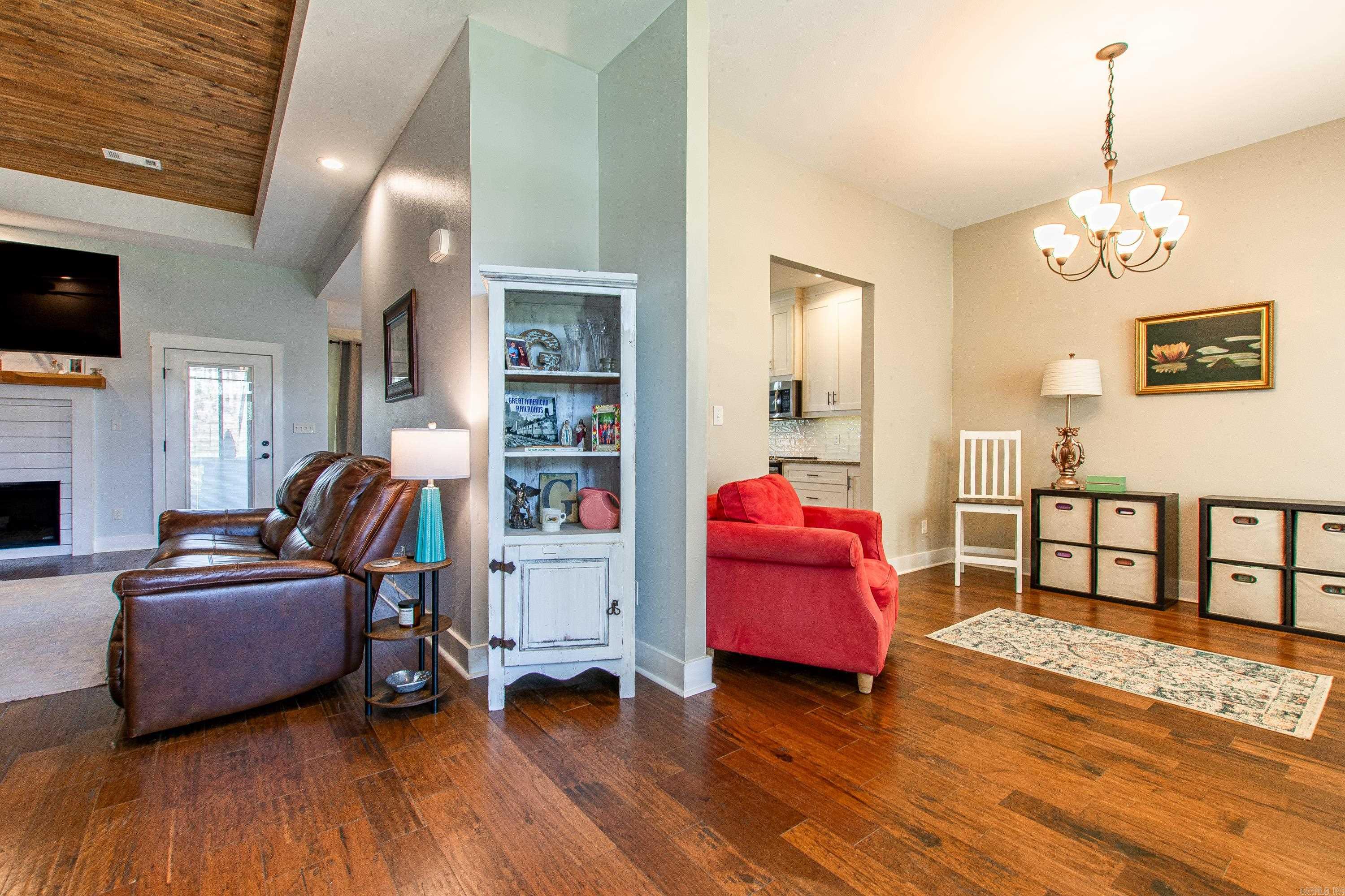 ROCK CREEK RIDGE - Residential