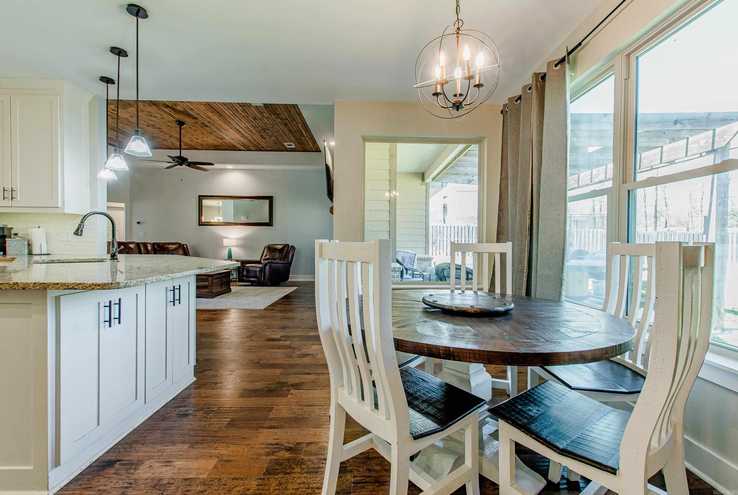 ROCK CREEK RIDGE - Residential