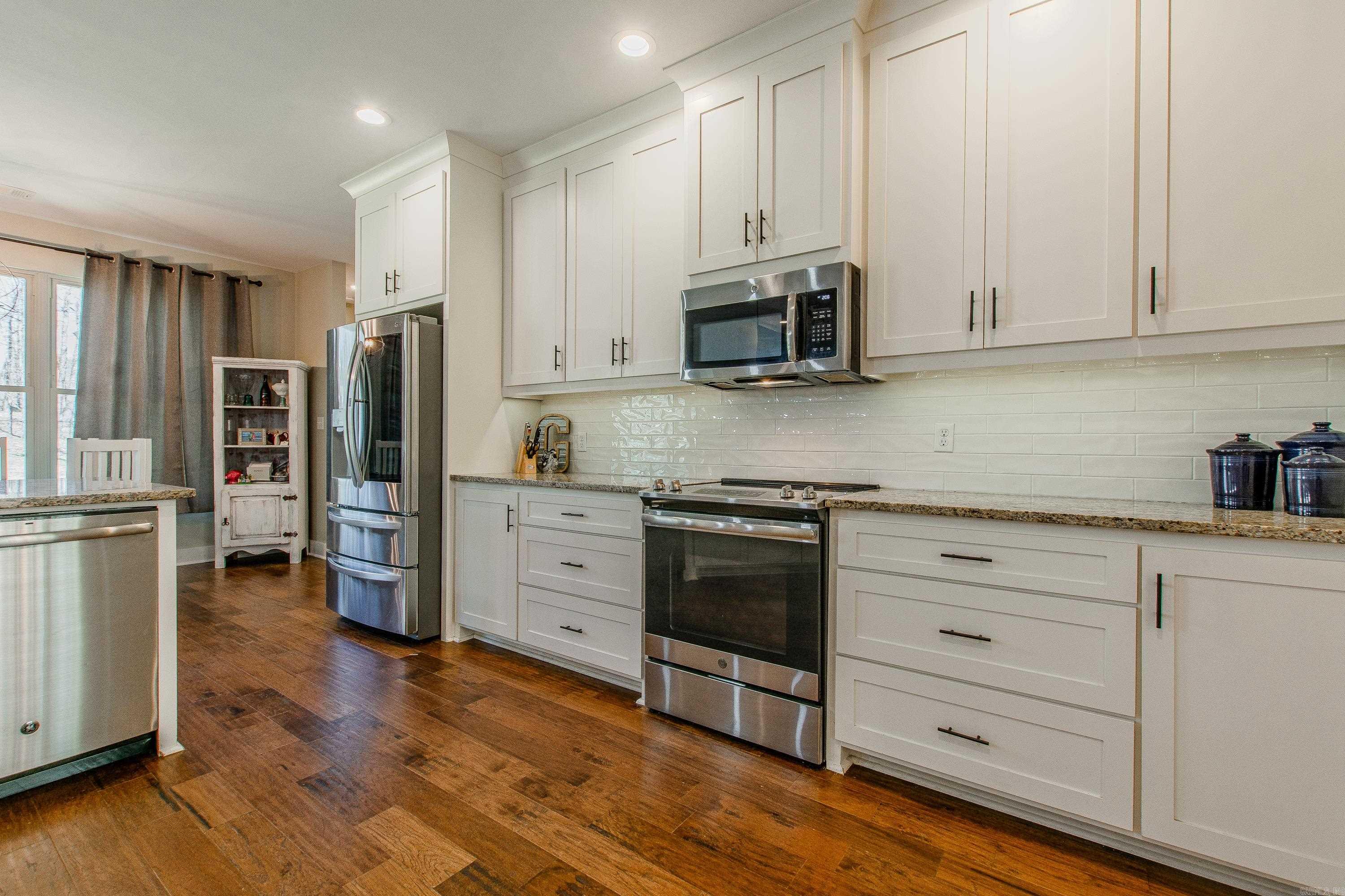 ROCK CREEK RIDGE - Residential