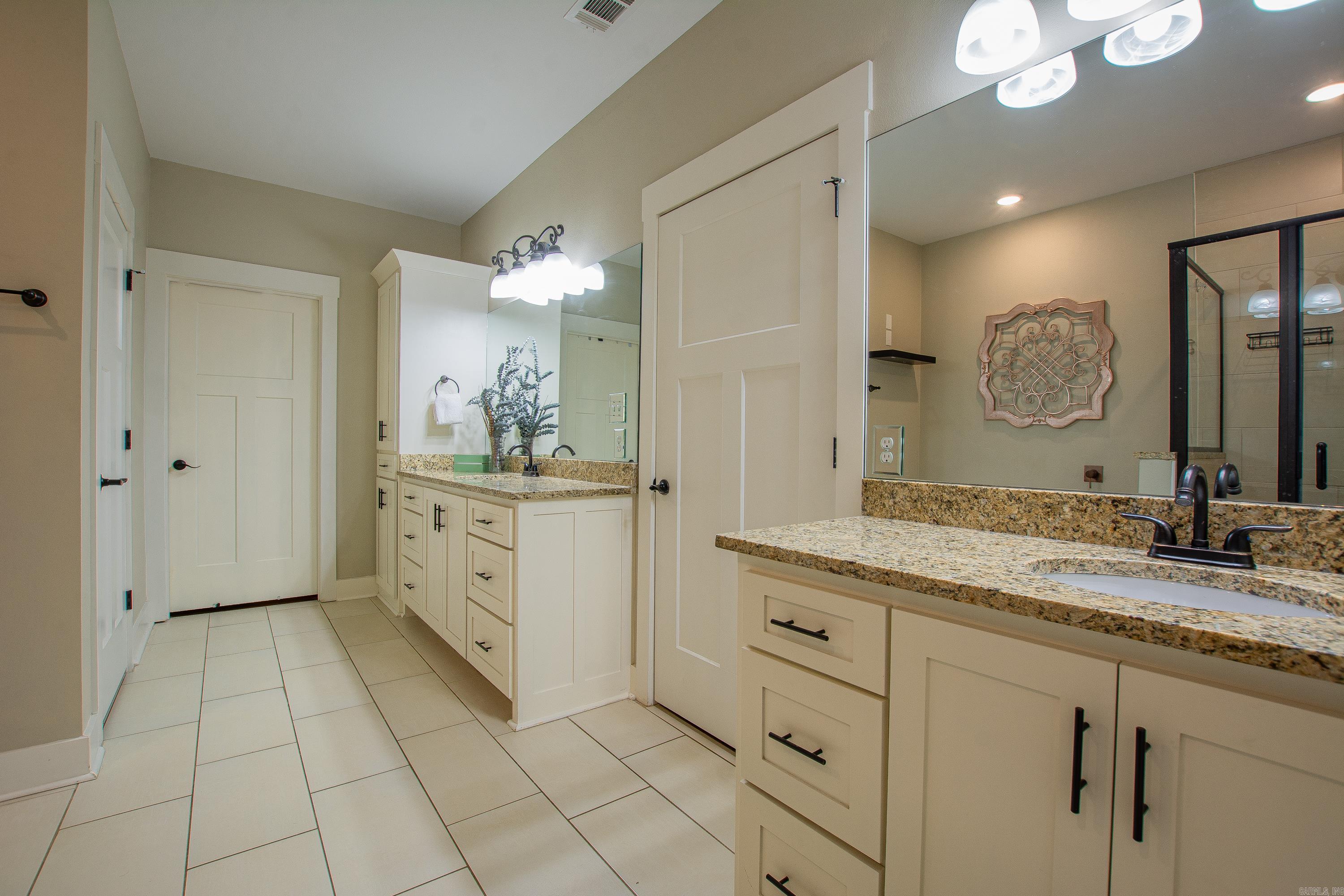 ROCK CREEK RIDGE - Residential