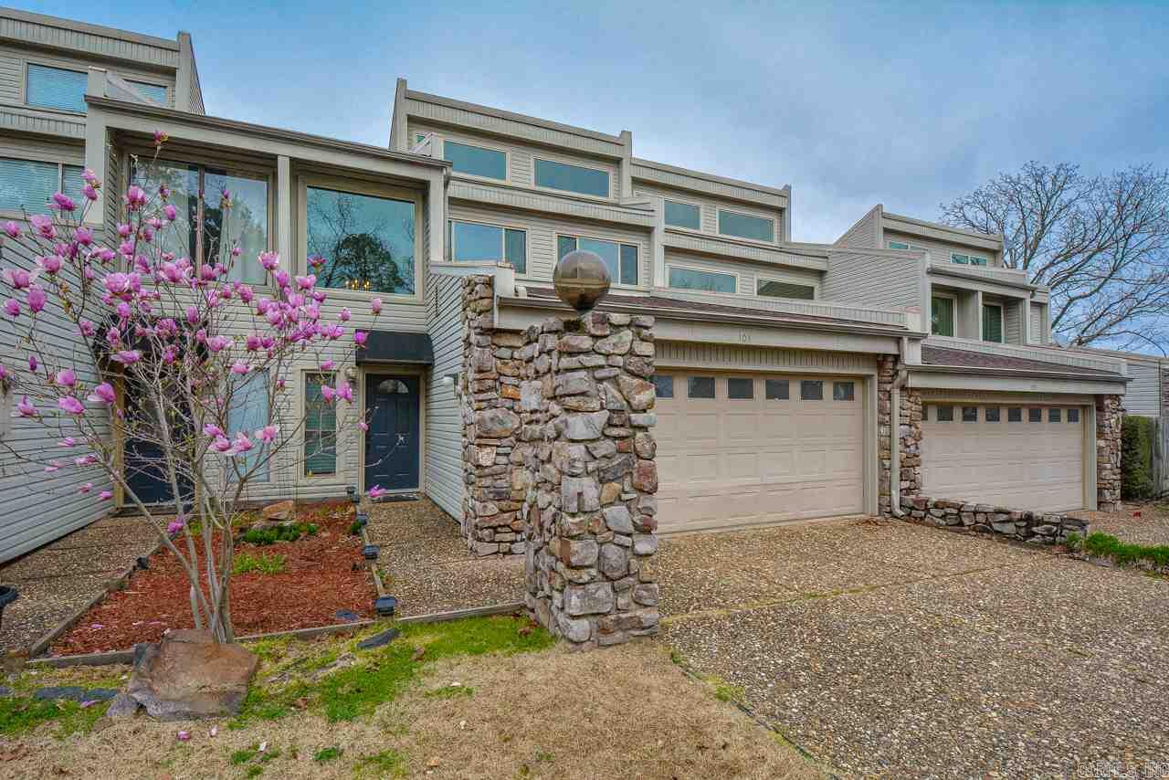 Lake Front Condo with views of Lake Valencia. Remodeled from top to bottom. Roof-2015, Double-hung vinyl windows-2016, Dual Zone AC-2014, Water Tank-2017. New paint, engineered wood floors, tile, carpet, fixtures, hardware, lighting. Kitchen - new granite, large island, new stainless steel appliances. Bathrooms - tile, vanities, fixtures, hardware. Rock woodburning fireplace, big windows for natural light. Upstairs bonus room with high vault beamed ceiling is perfect for an office. Back deck to enjoy view.