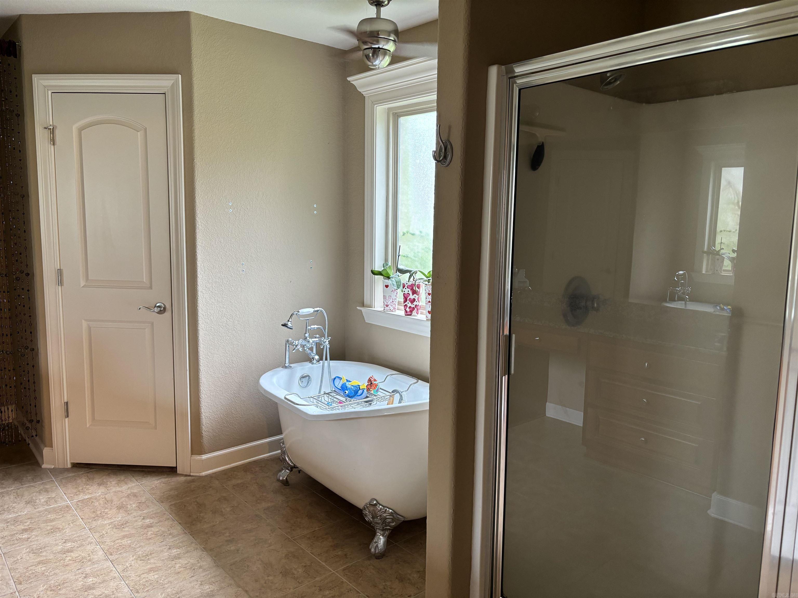 DEER CREEK - Residential