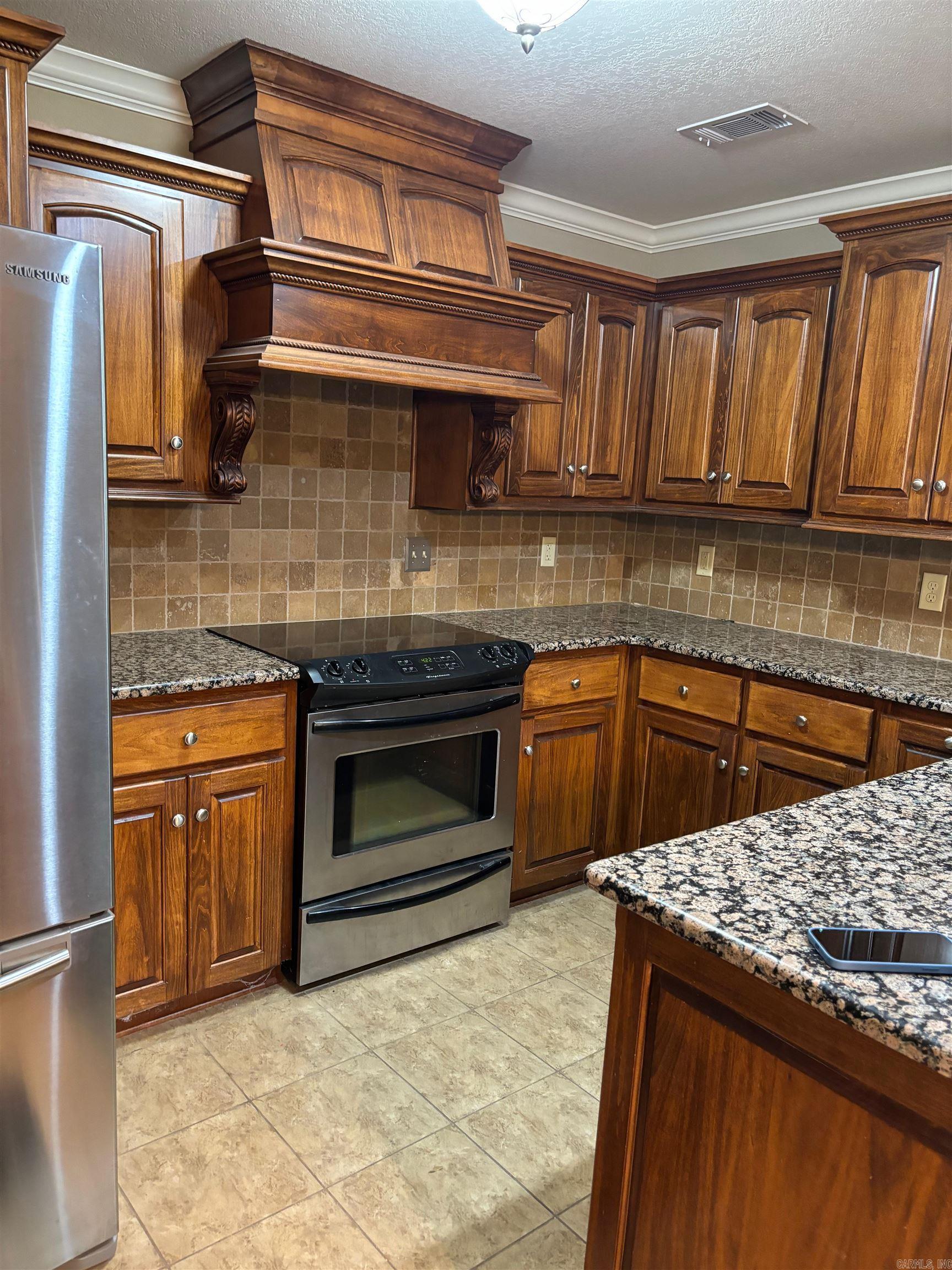 DEER CREEK - Residential