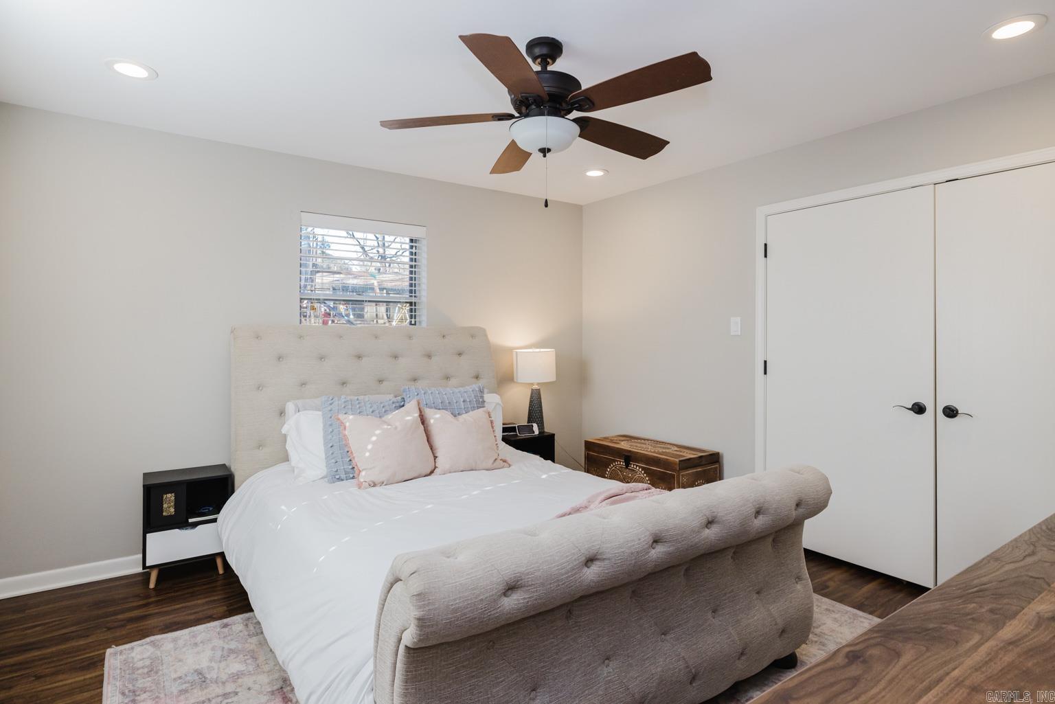 BLOOMFIELD HILLS - Residential