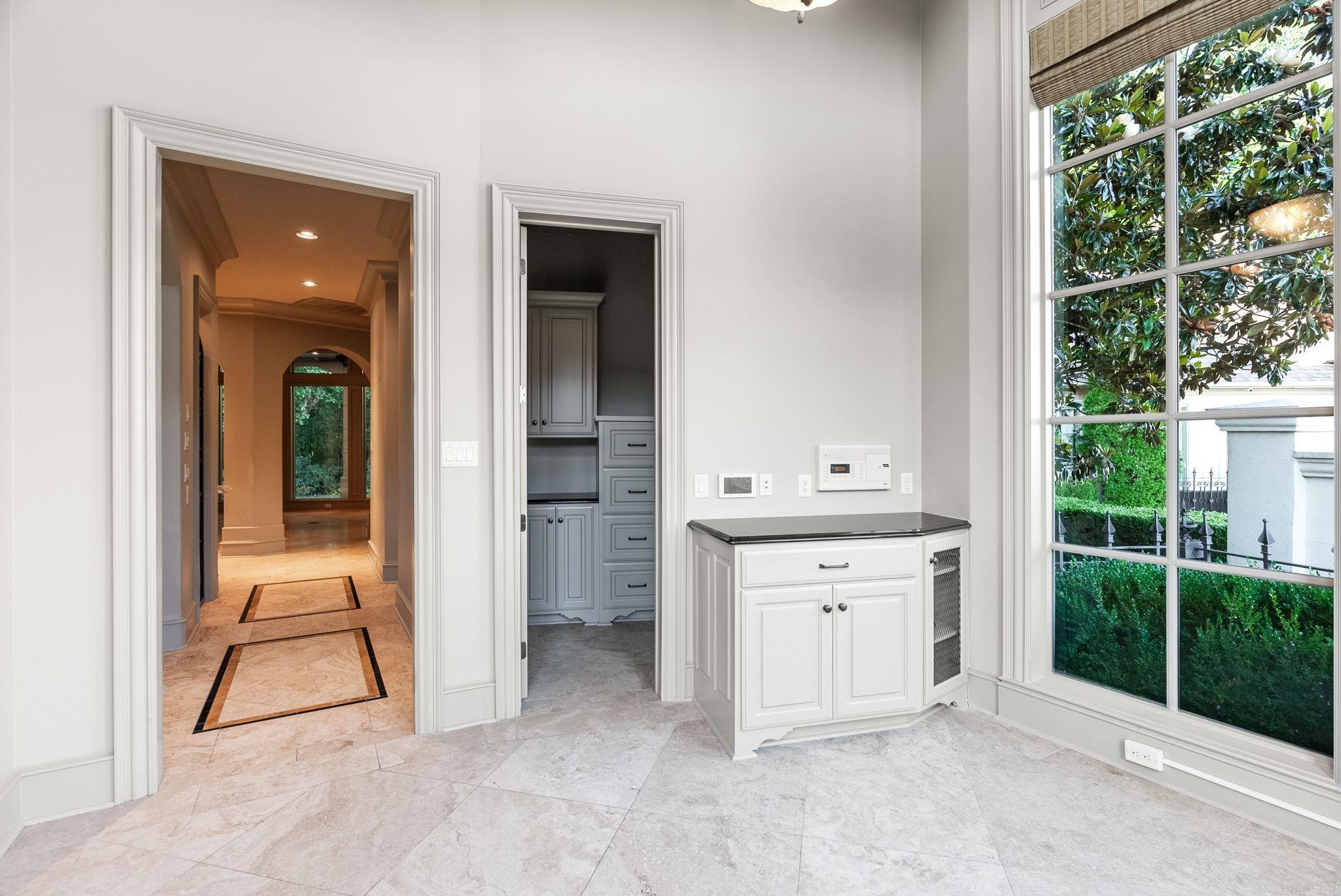 Hickory Grove - Residential