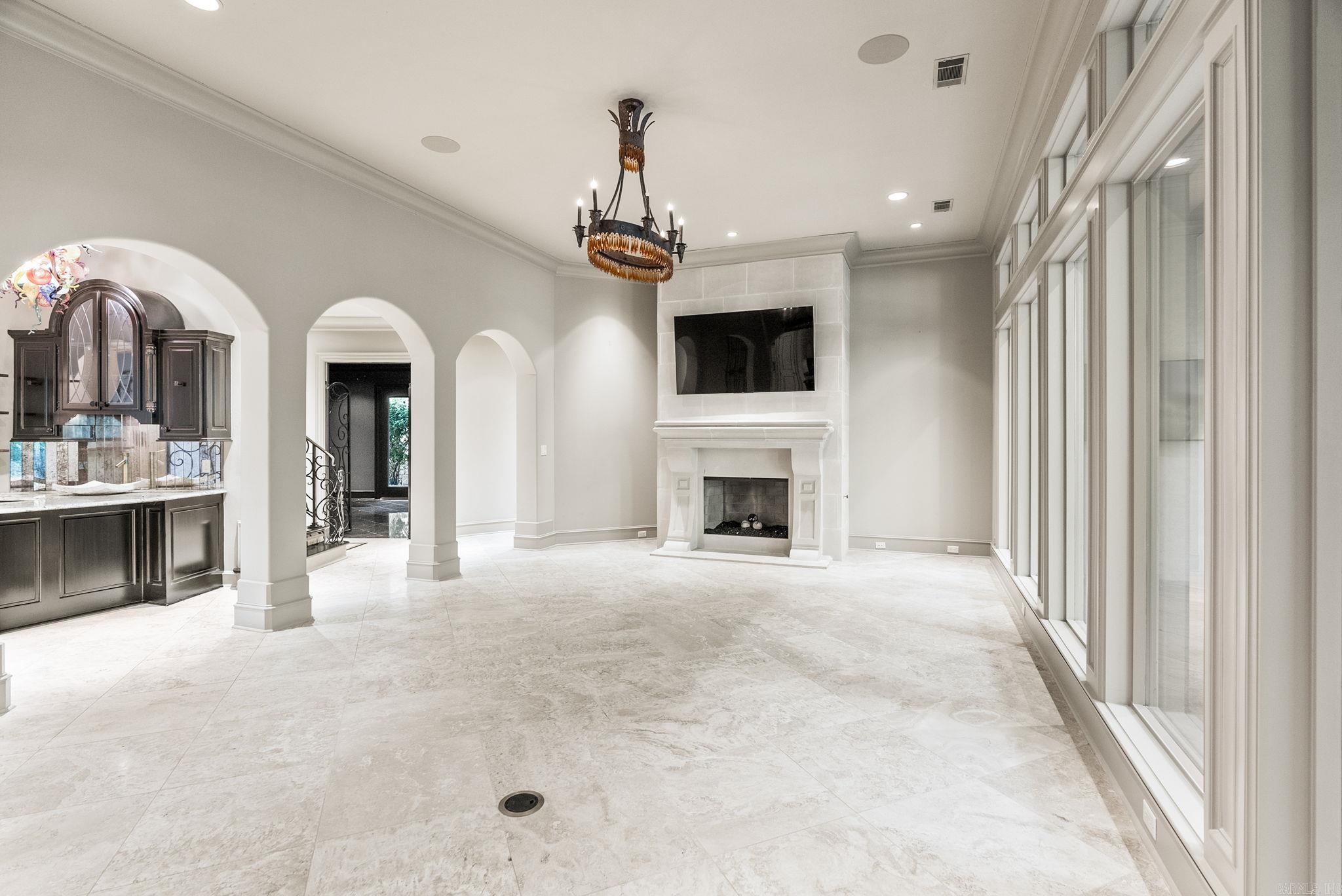 Hickory Grove - Residential