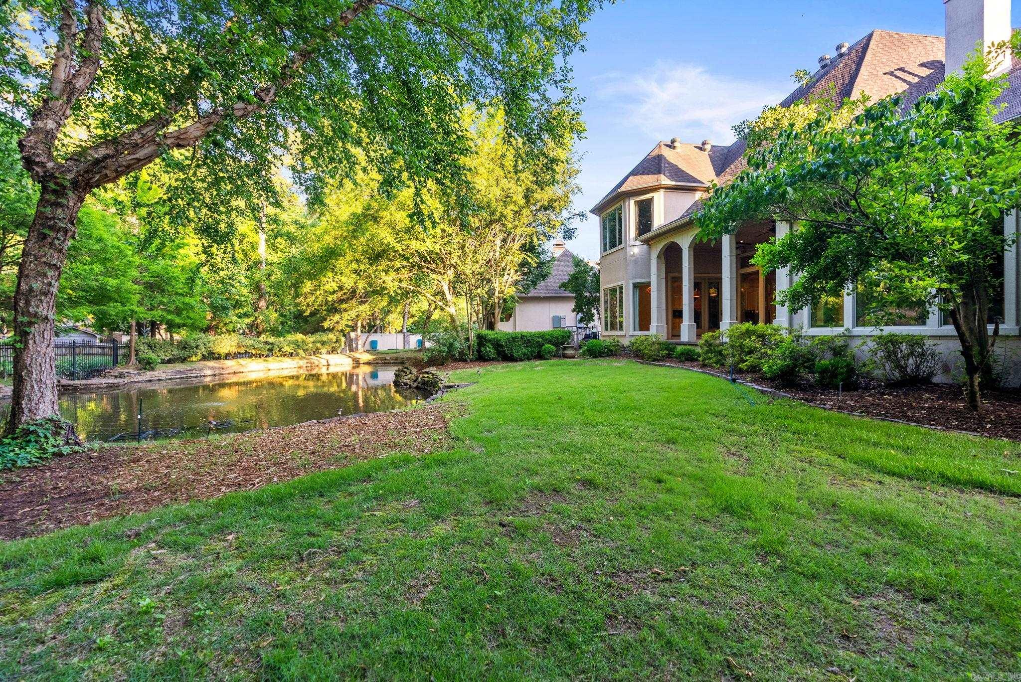 Hickory Grove - Residential