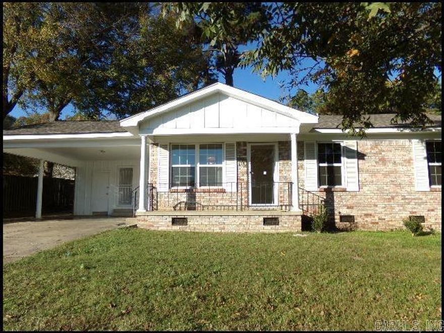 NICE HOME LOCATED IN THE BROOKFIELD SUBDIVISION!! This 3 Bed And 2 Bath Home Features Over 1400 Sqft! Gas Range, Refrigerator (As-Is), And Dishwasher Provided In Kitchen! Washer And Dryer Provided As-Is! Covered Patio And Large Yard! Carport For Parking! AVAILABLE MID DECEMBER 2025!!! <a href='https://raineyrealty.com/virtualtour.php?r=ai3ZxW'> Click here for a 360° Virtual Tour</a>