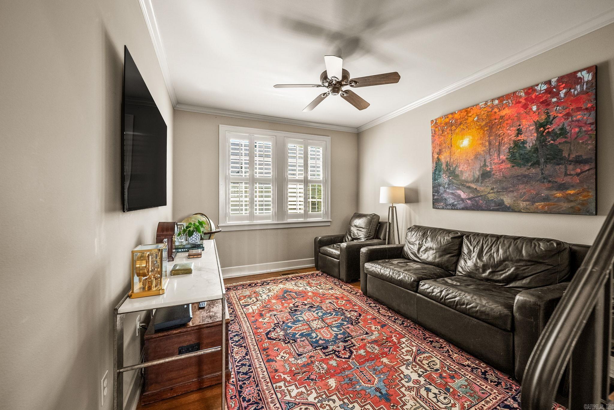 NEWTONS - Residential