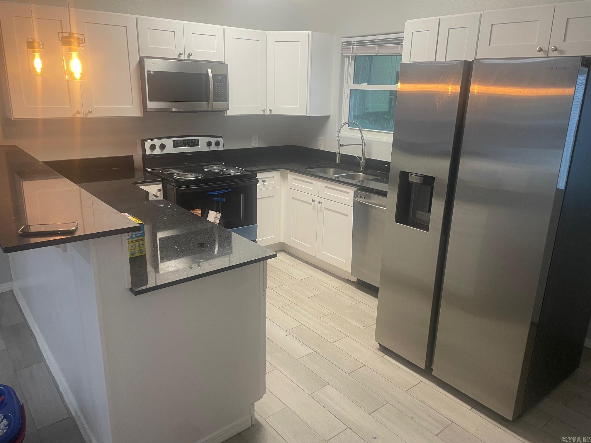 nil - Residential Lease