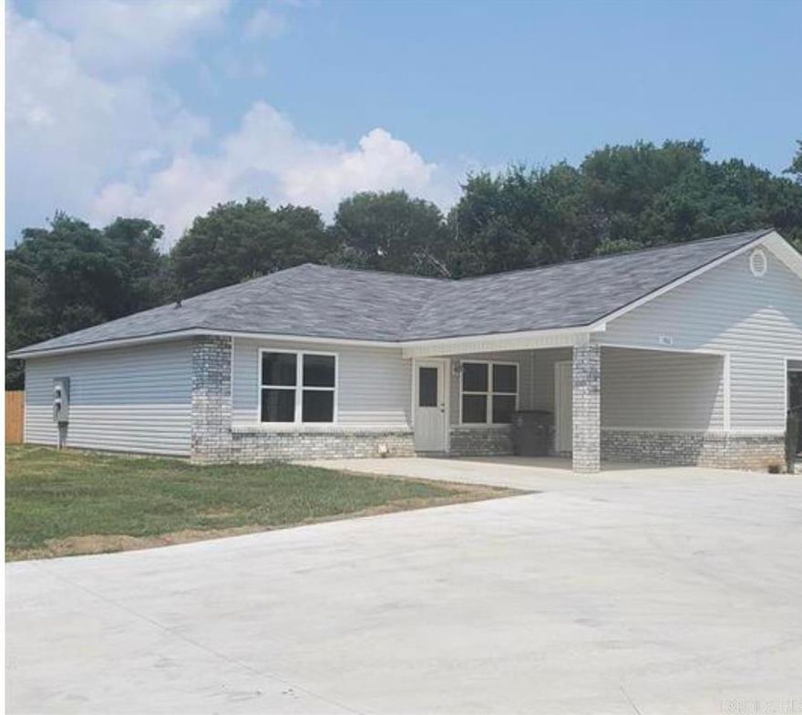 Welcome to your new home in this stunning, newly constructed (2022)  2-bedroom, 2-bathroom duplex, designed for comfort and style. This bright and airy residence boasts all-new stainless steel appliances, gleaming quartz countertops, and brand-new flooring throughout, offering a fresh and contemporary living experience. Each bedroom features spacious closets for ample storage and generous room sizes, perfect for relaxation or creating your ideal home office. The open-concept living area flows seamlessly into a modern kitchen, ideal for entertaining or everyday living. With two full bathrooms, convenience and privacy are at the forefront of this thoughtfully designed home. $25/mo additional charge per pet. Small pets only Max 1. Additional highlights include energy-efficient construction, abundant natural light, and a low-maintenance lifestyle in a prime location. Don’t miss the opportunity to rent this move-in-ready duplex that blends luxury and practicality. Schedule a viewing today!