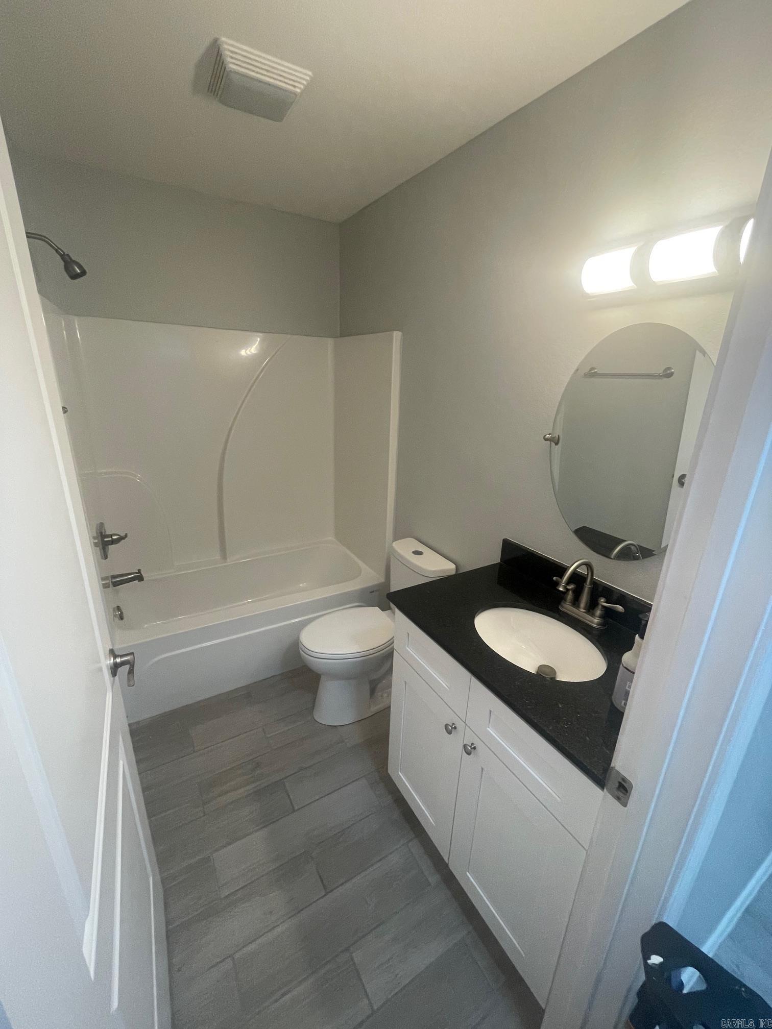 nil - Residential Lease