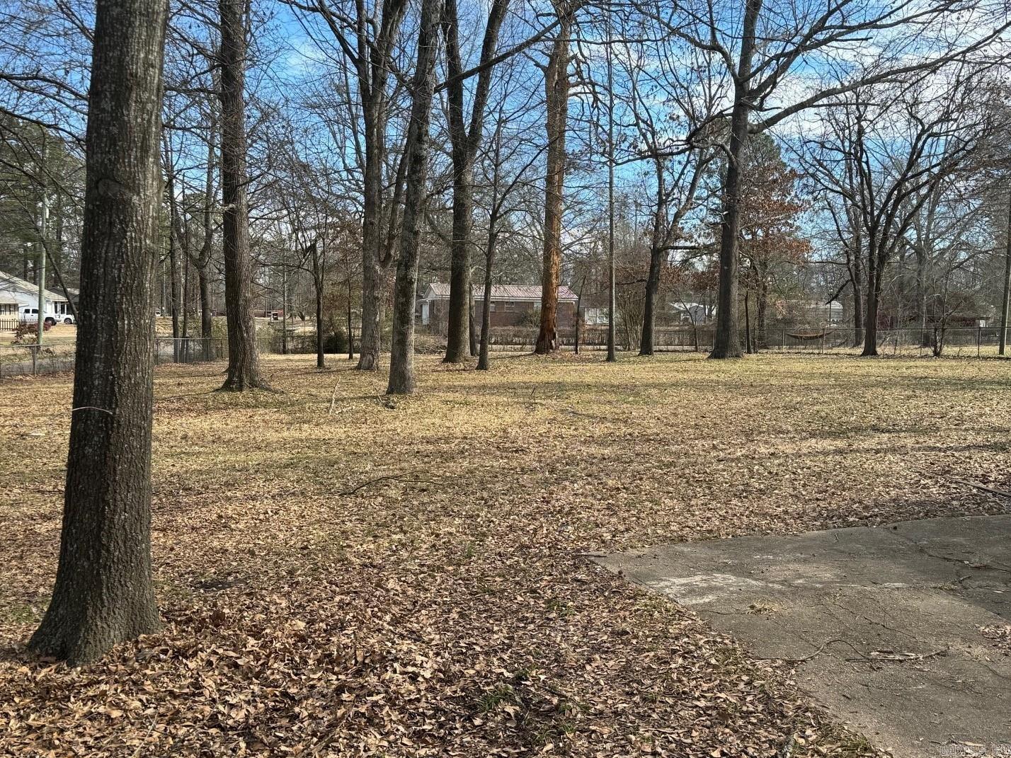 PEBBLE LAKE - Residential