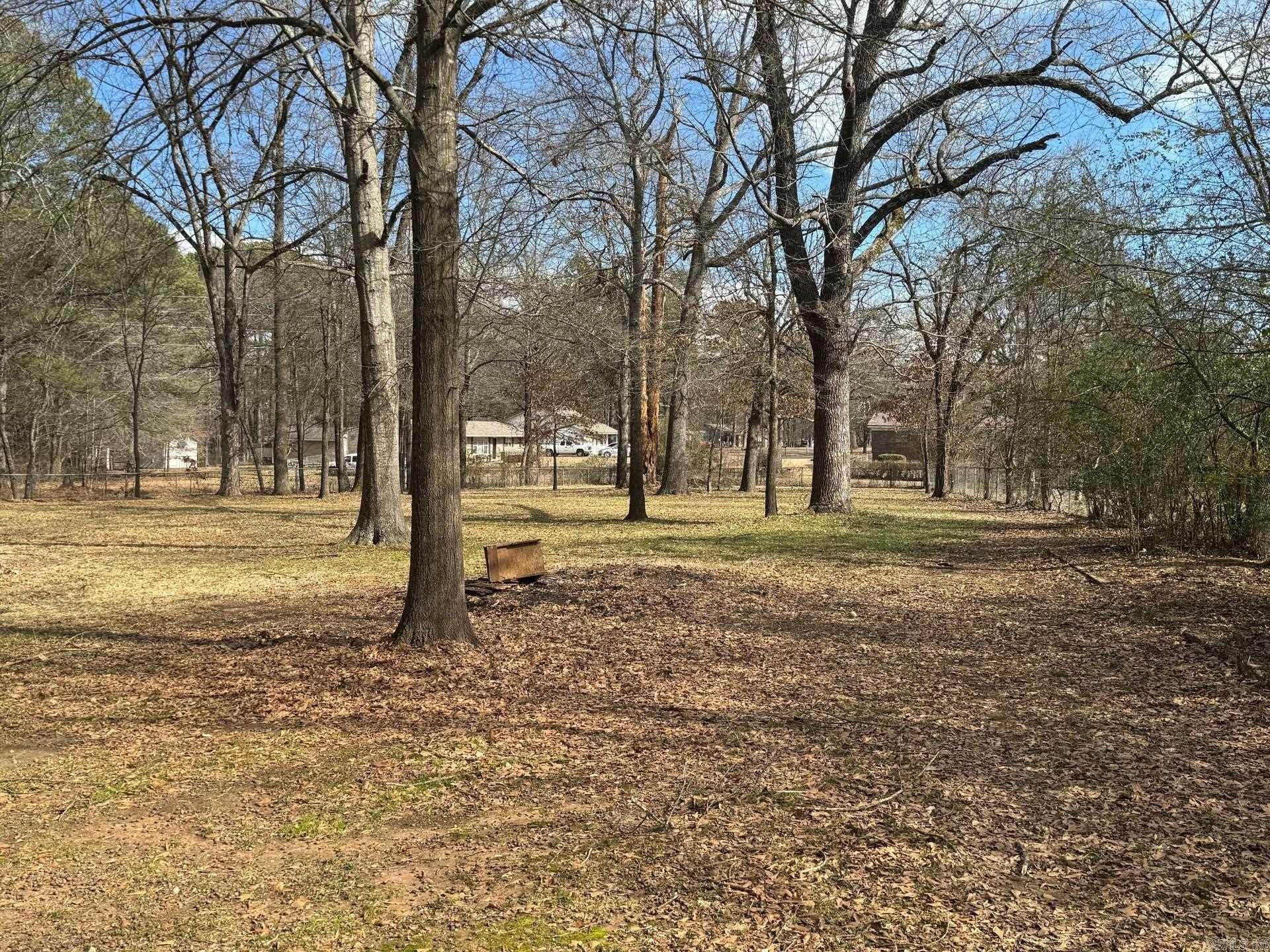 PEBBLE LAKE - Residential