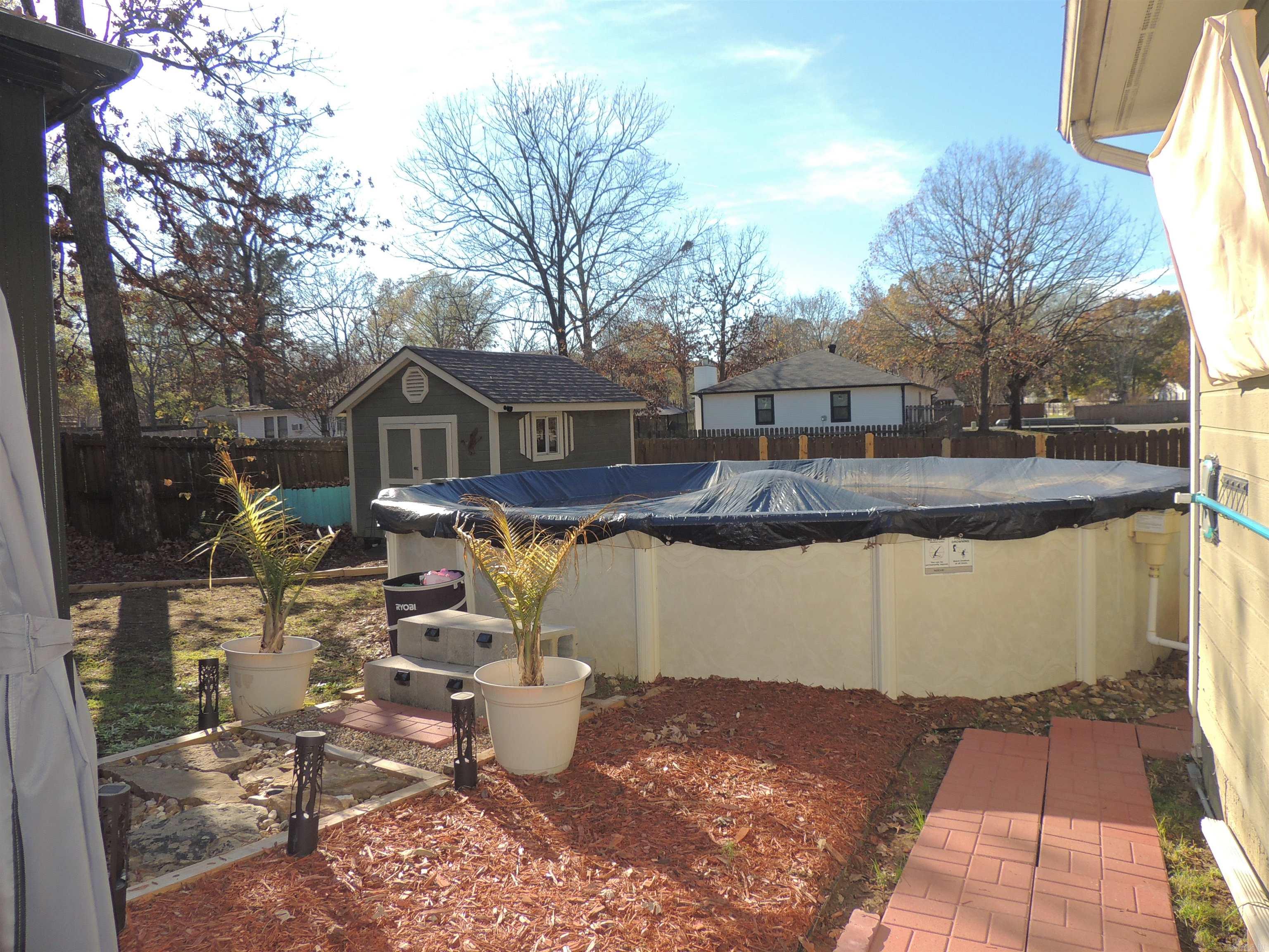 ROLLING OAKS - Residential