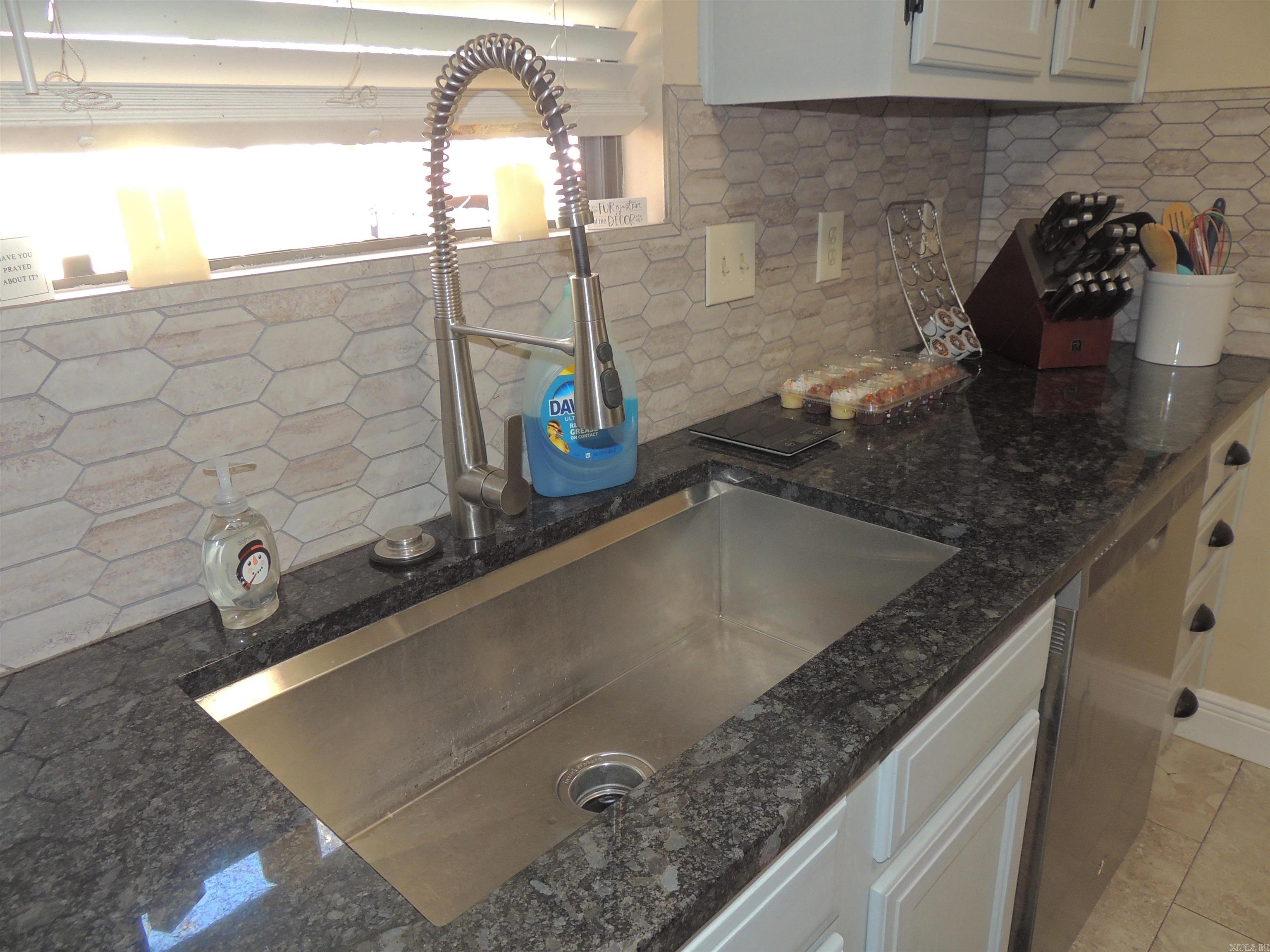 ROLLING OAKS - Residential