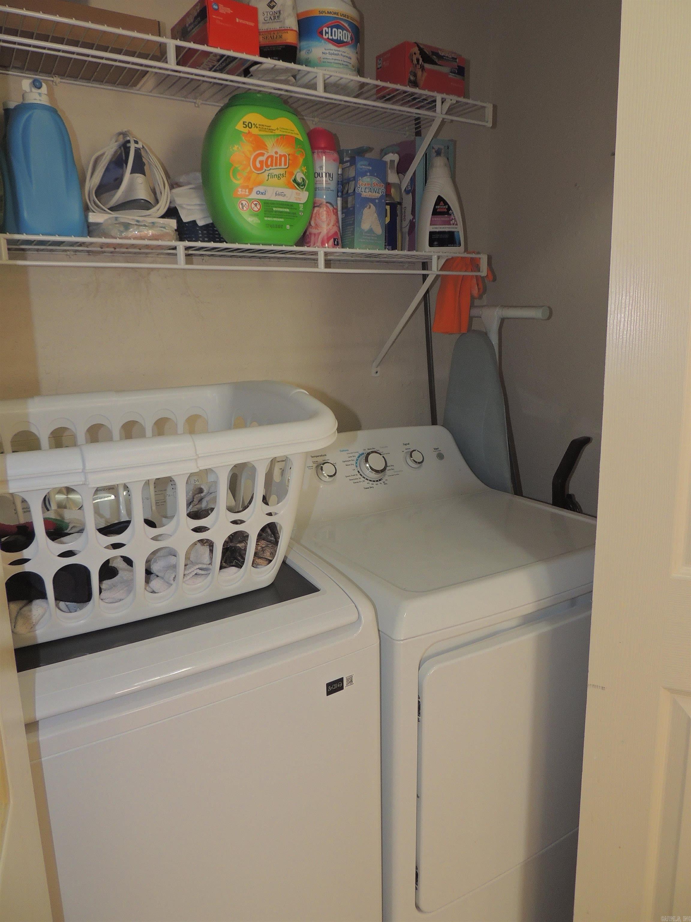 ROLLING OAKS - Residential