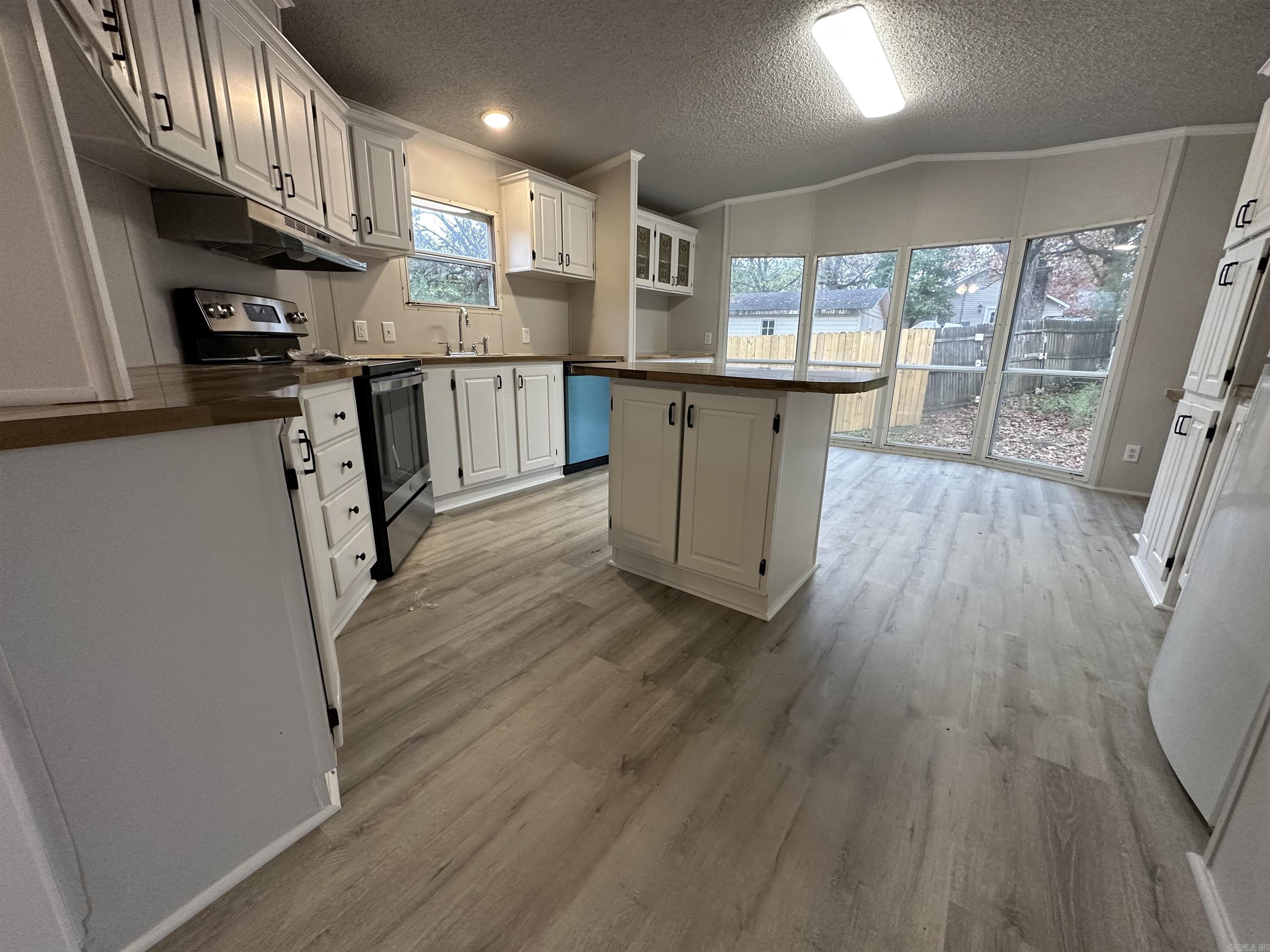 Not in Subdivision - Residential Lease