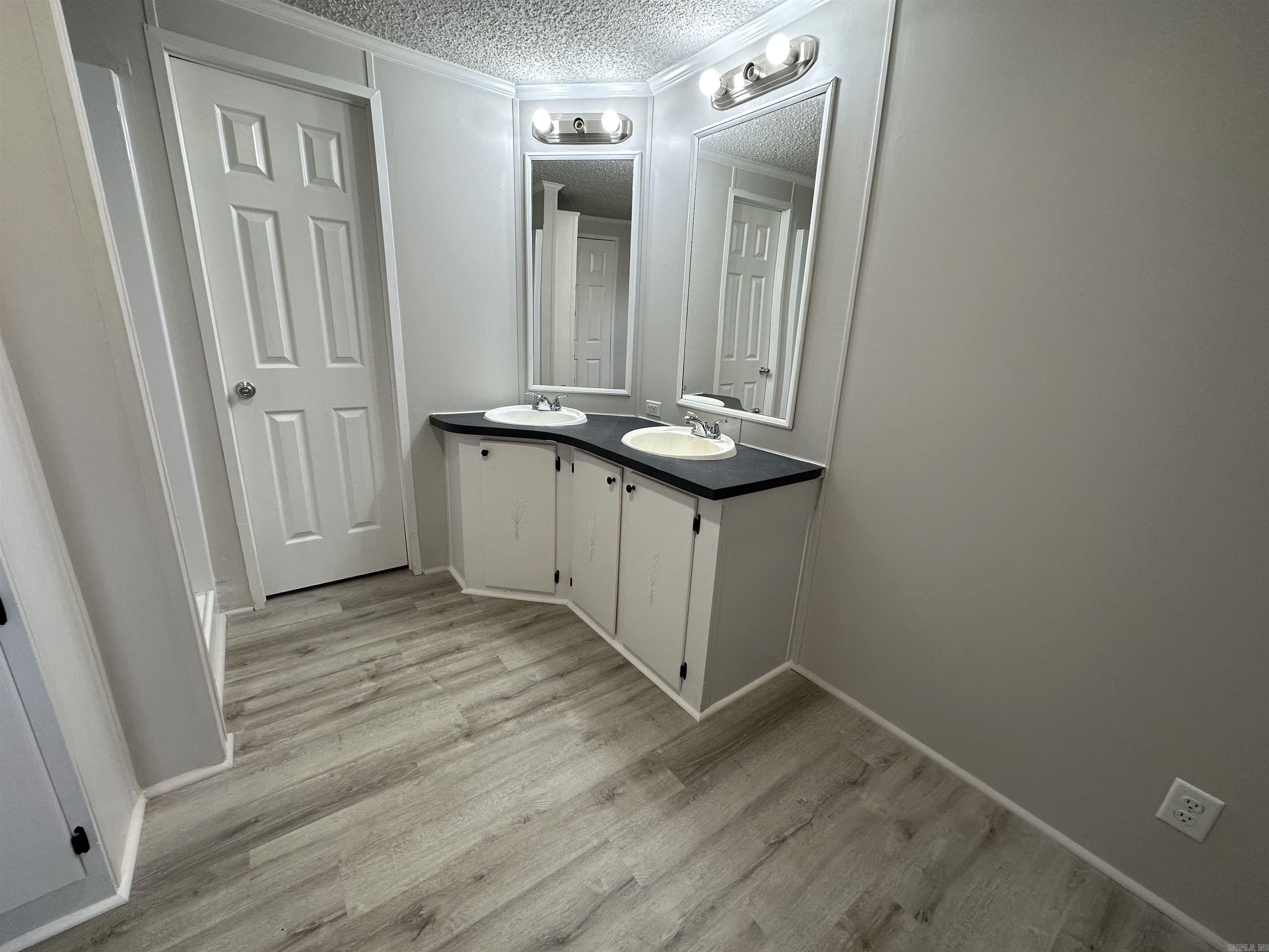 Not in Subdivision - Residential Lease