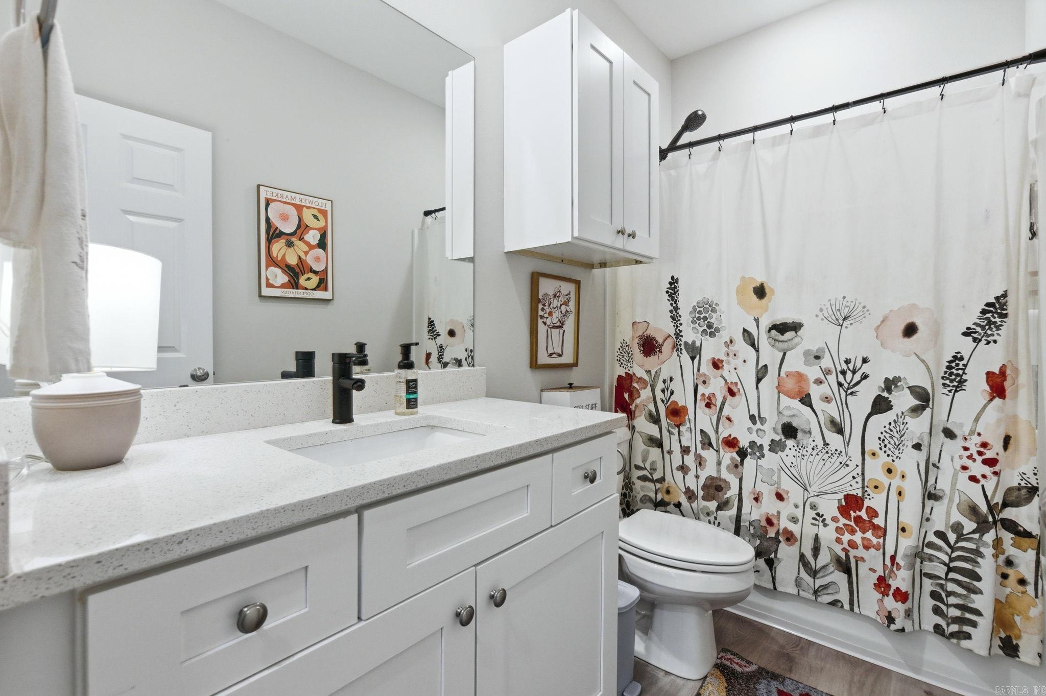 THE VILLAGES AT MAGNOLIA LANE - Residential