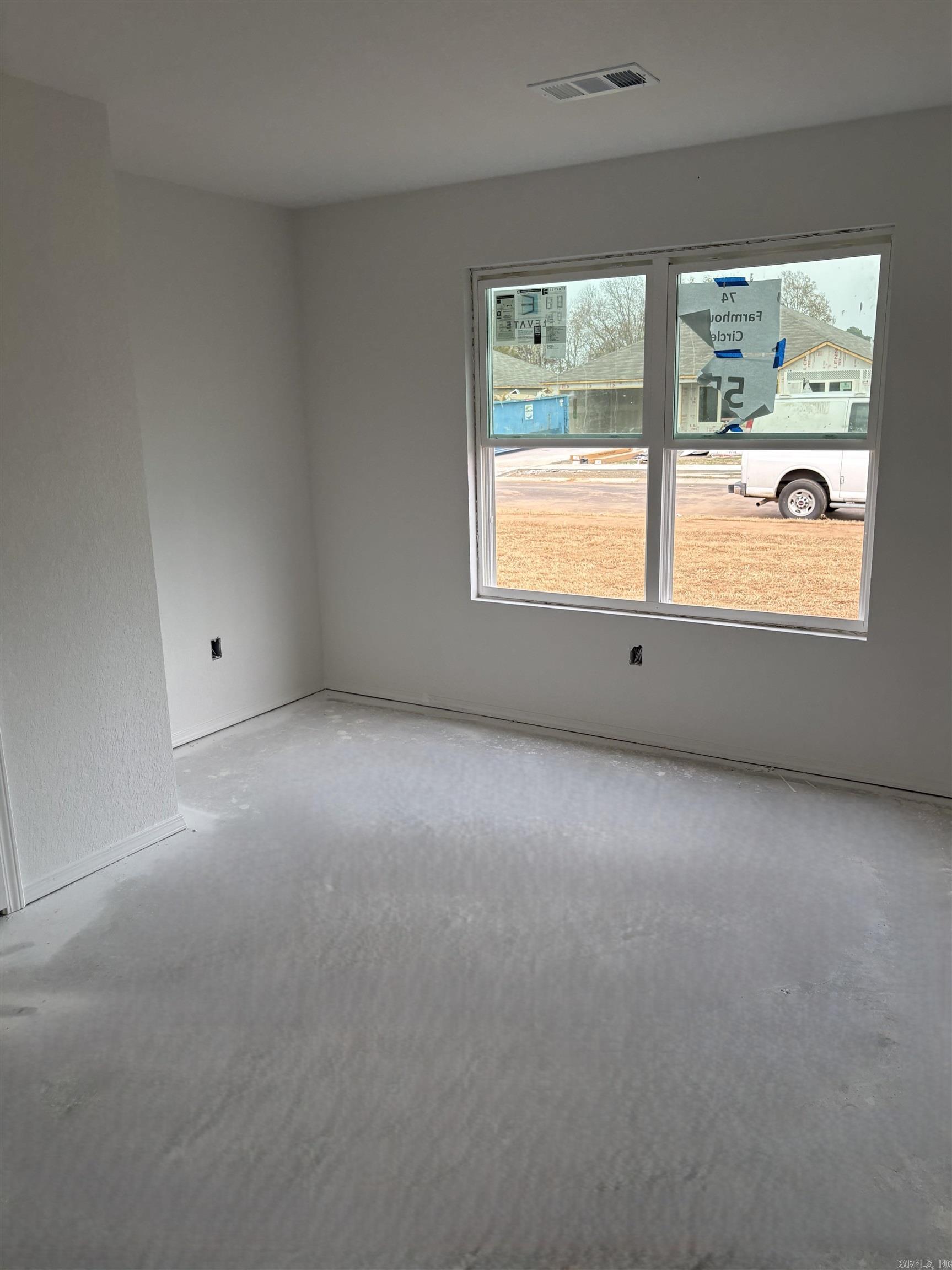 HILL FARM - Residential