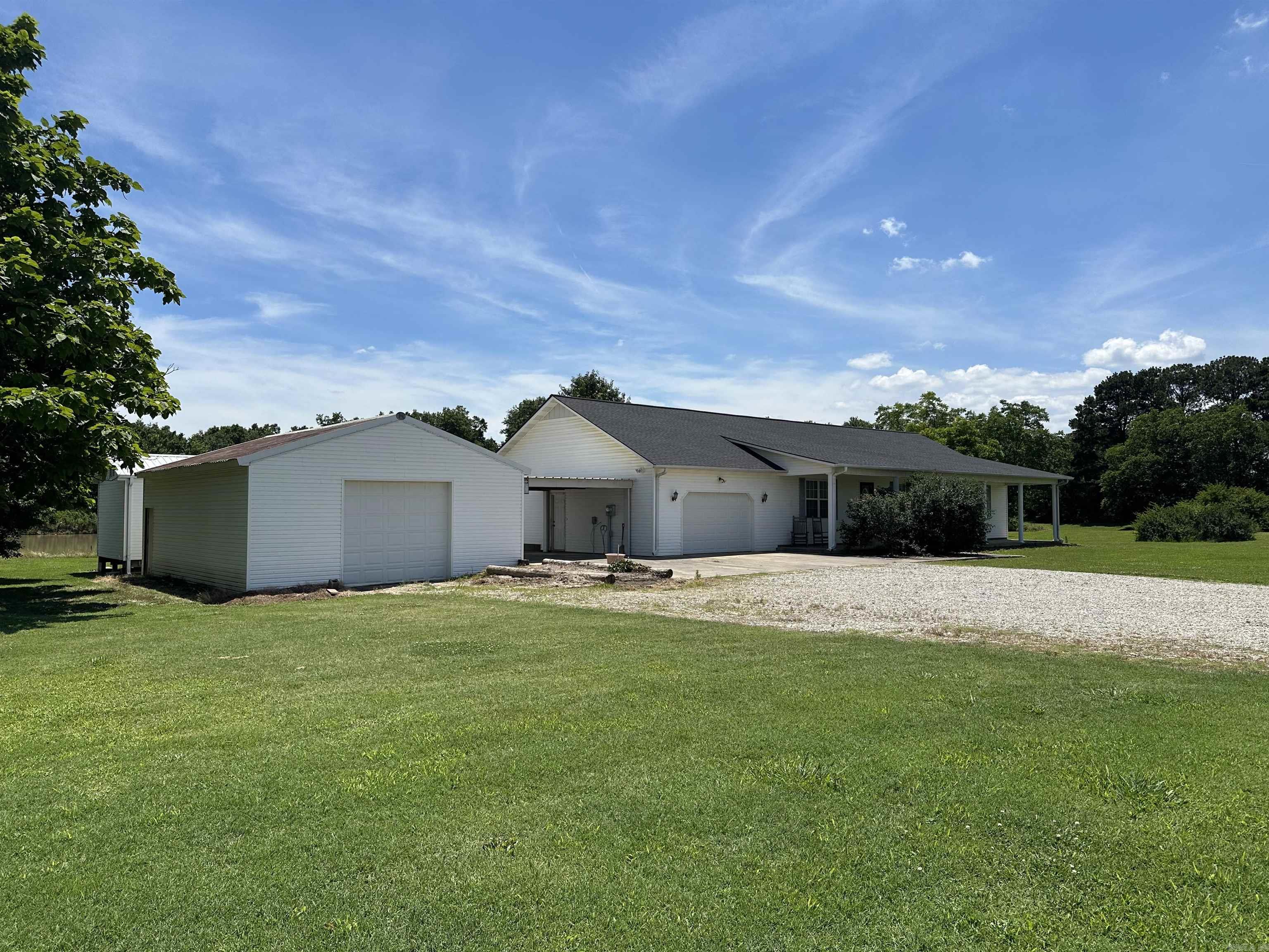 Metes & Bounds - Residential