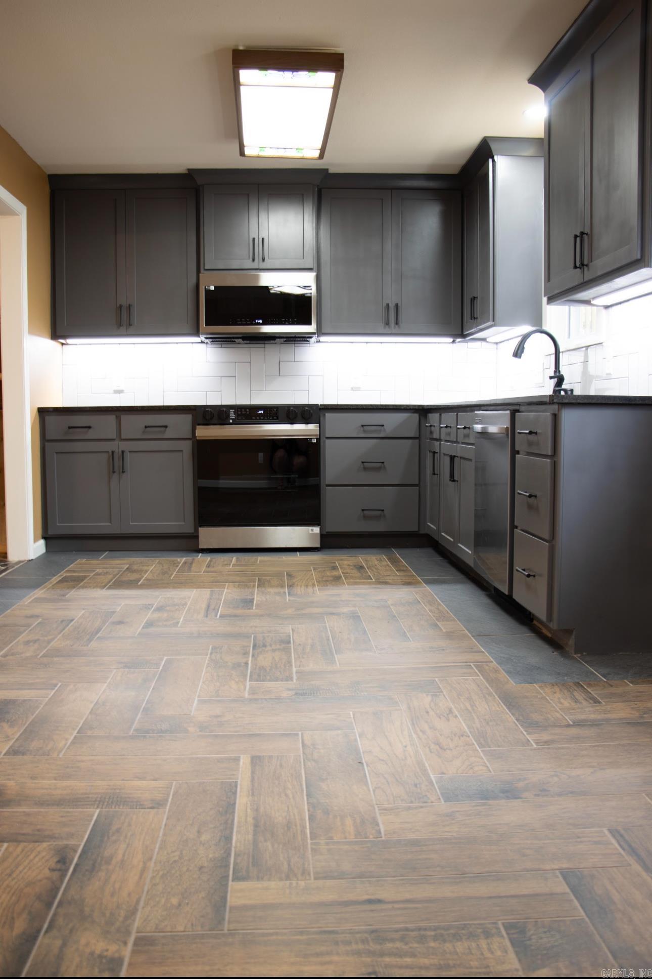 WHIPPOORWILL ACRES - Residential