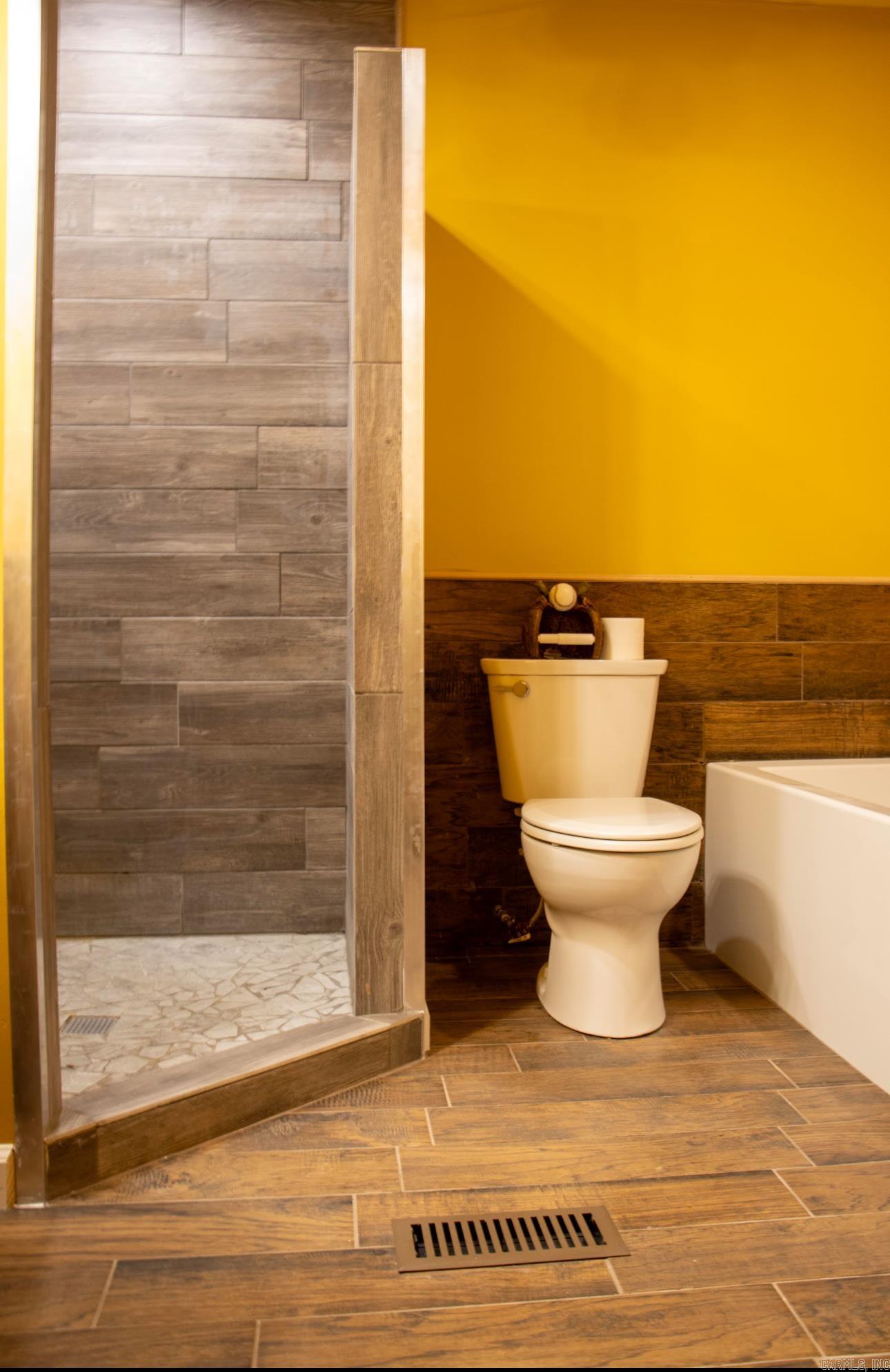 WHIPPOORWILL ACRES - Residential