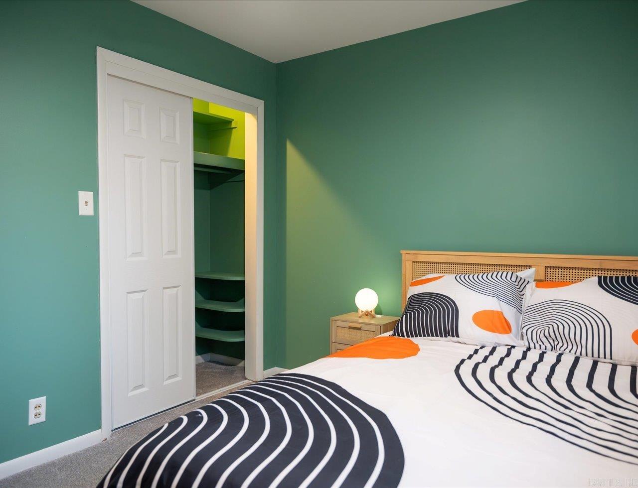 Sherwood Forest - Residential Lease