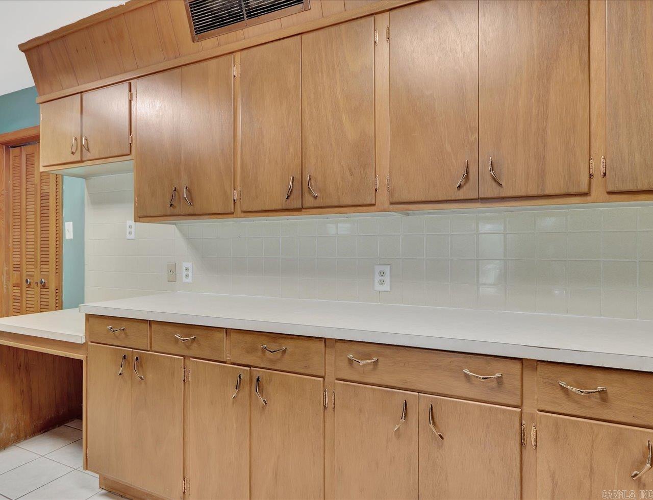 Sherwood Forest - Residential Lease
